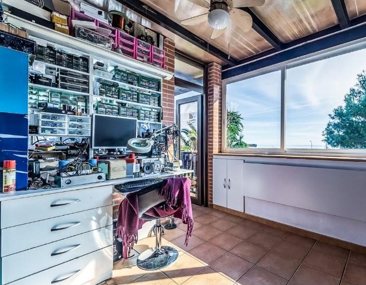 Salgai  apartamentu  Estepona