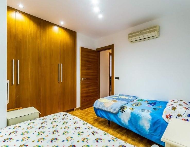 Salgai  apartamentu  Estepona