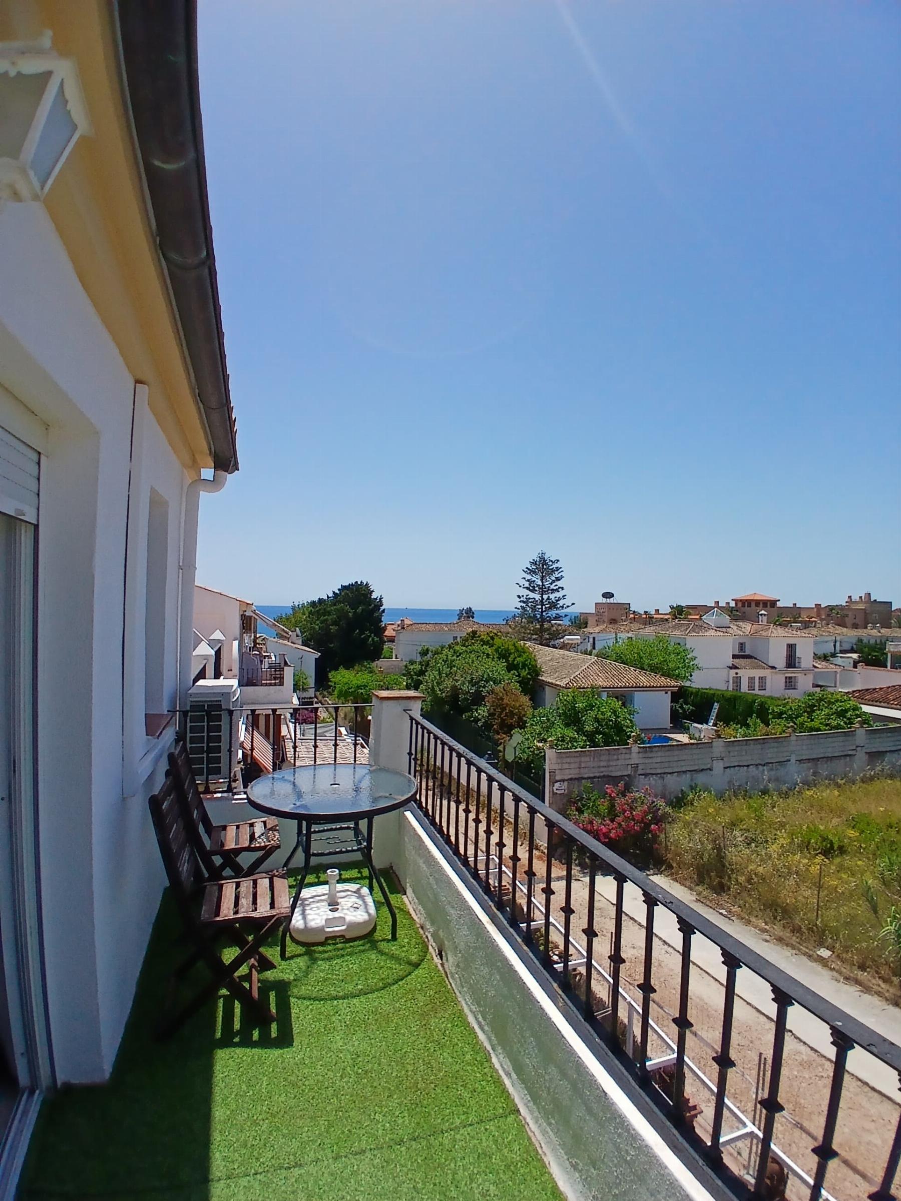 For sale of duplex in Estepona