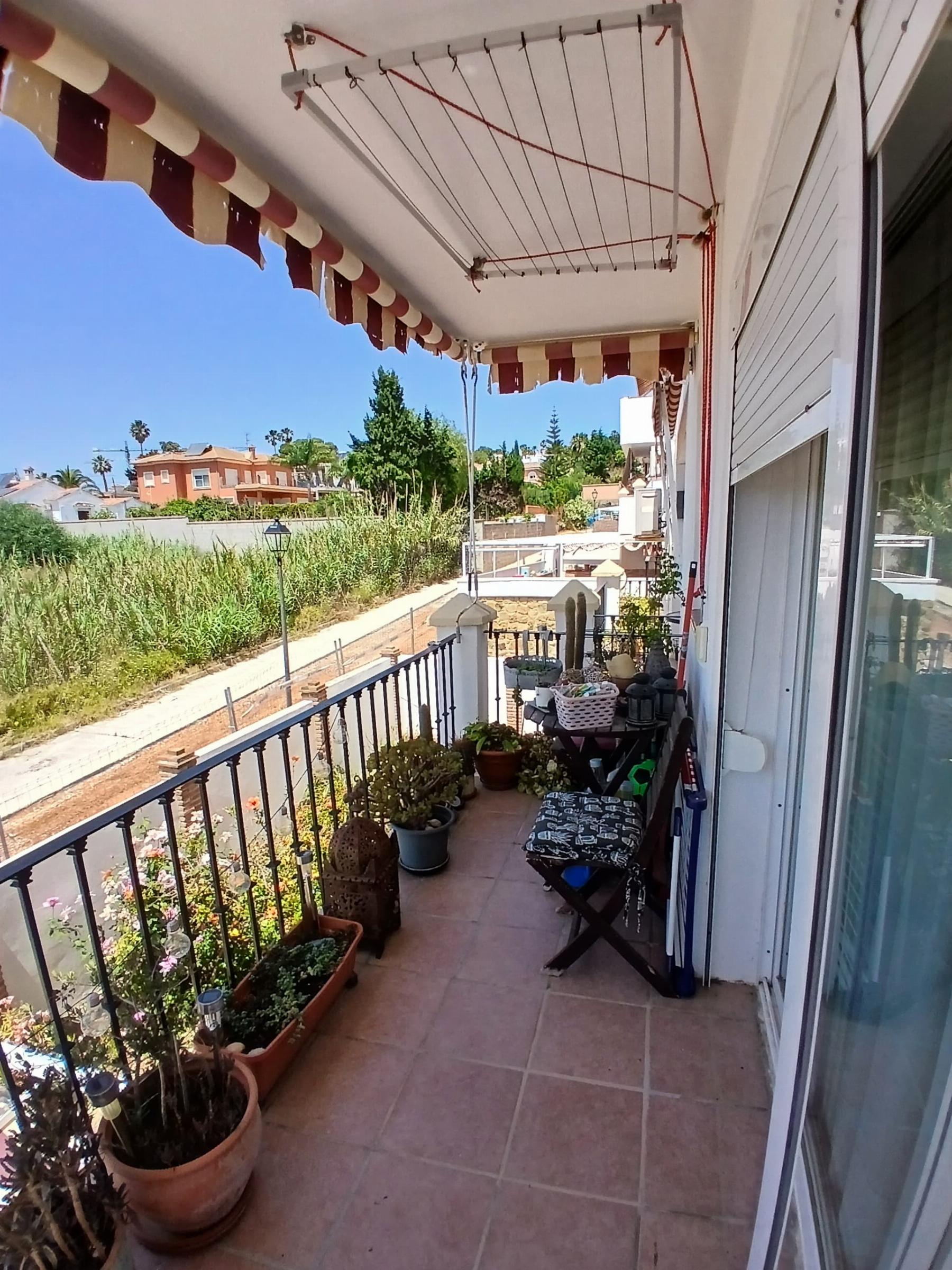 For sale of duplex in Estepona