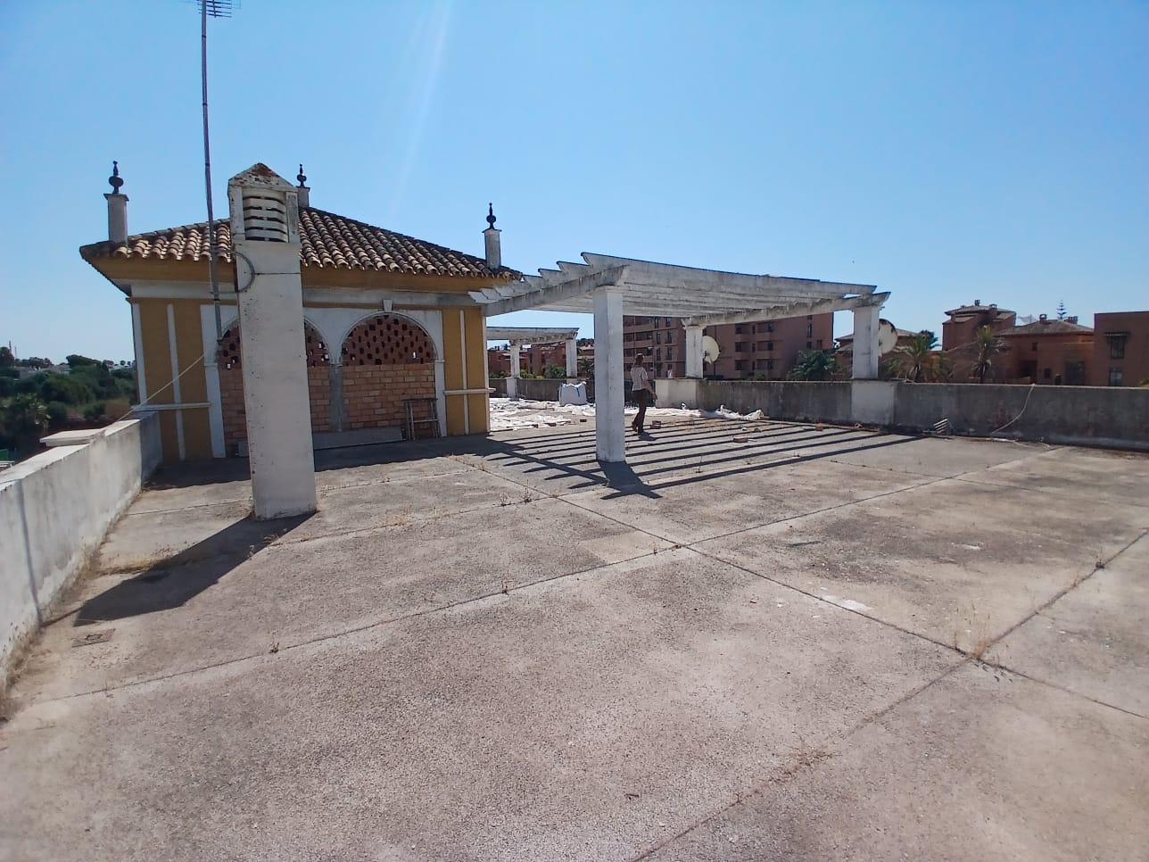Alquiler de local en Estepona