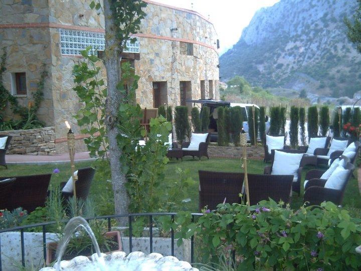 Venta de hotel en Benaoján