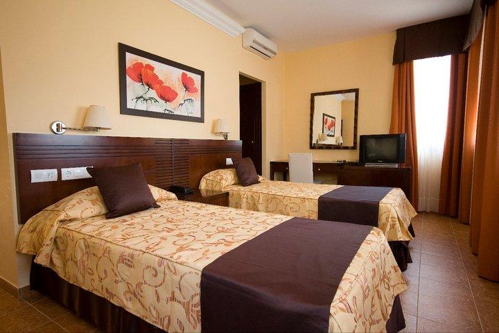 Venta de hotel en Benaoján