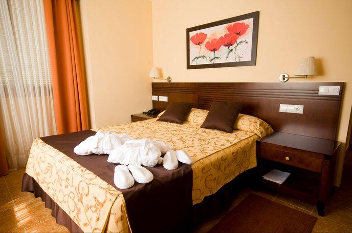 Venta de hotel en Benaoján
