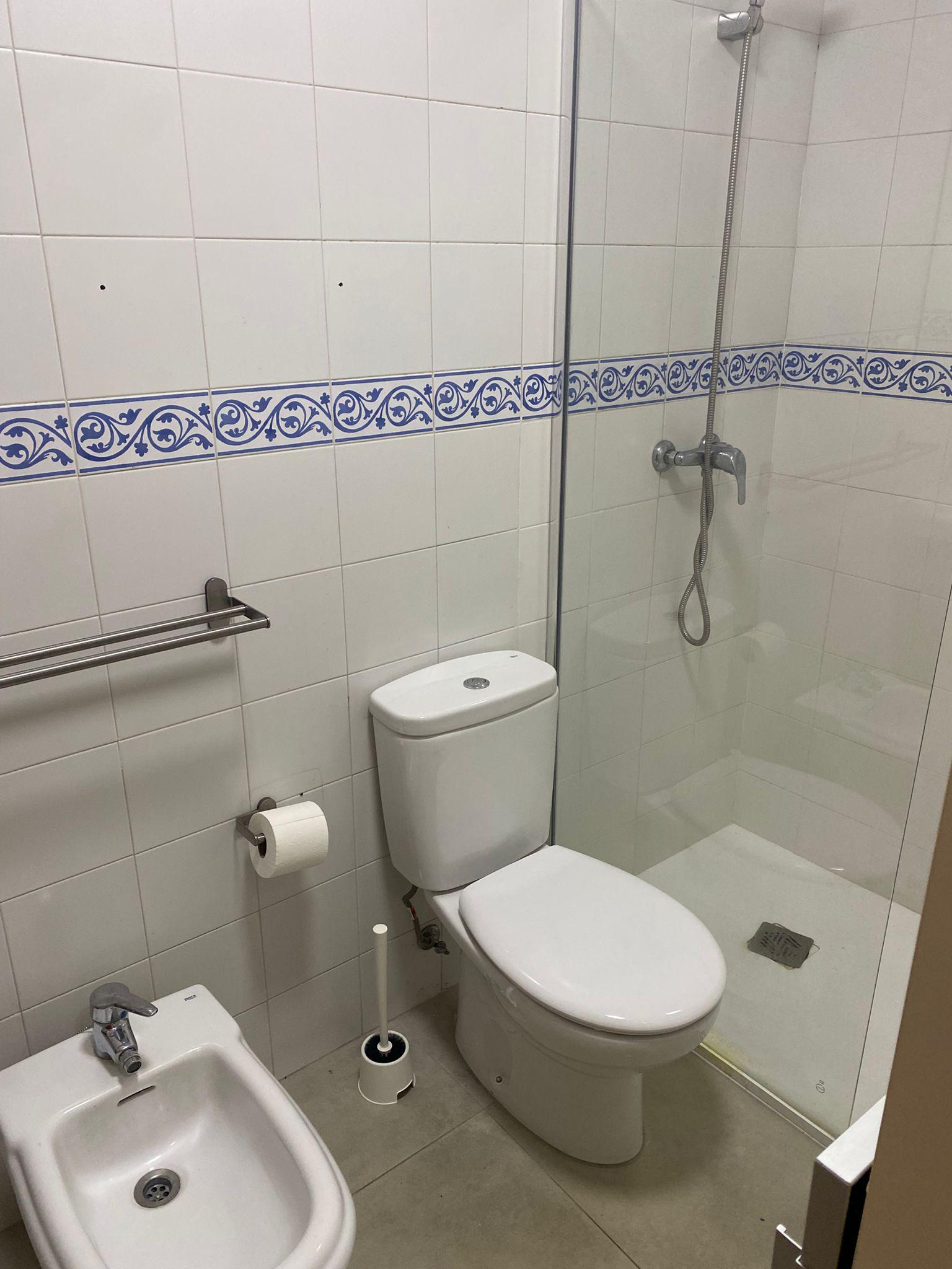 Venta de piso en Estepona