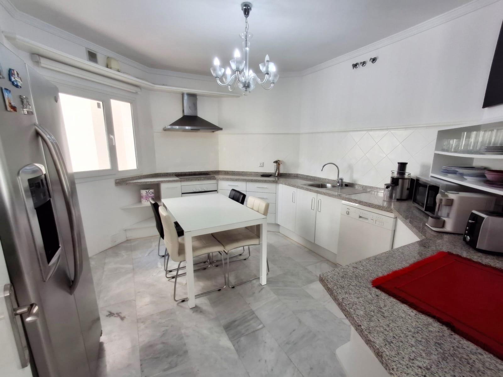 Venta de piso en San Pedro de Alcántara