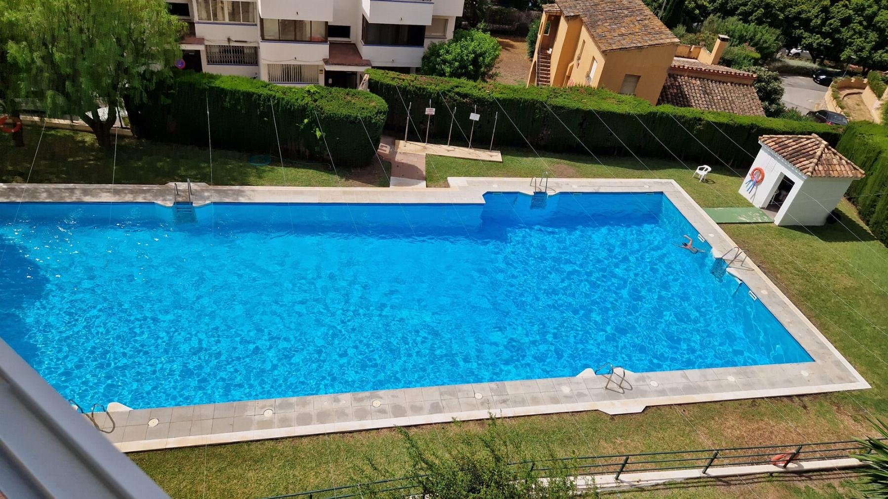 Venta de piso en Estepona
