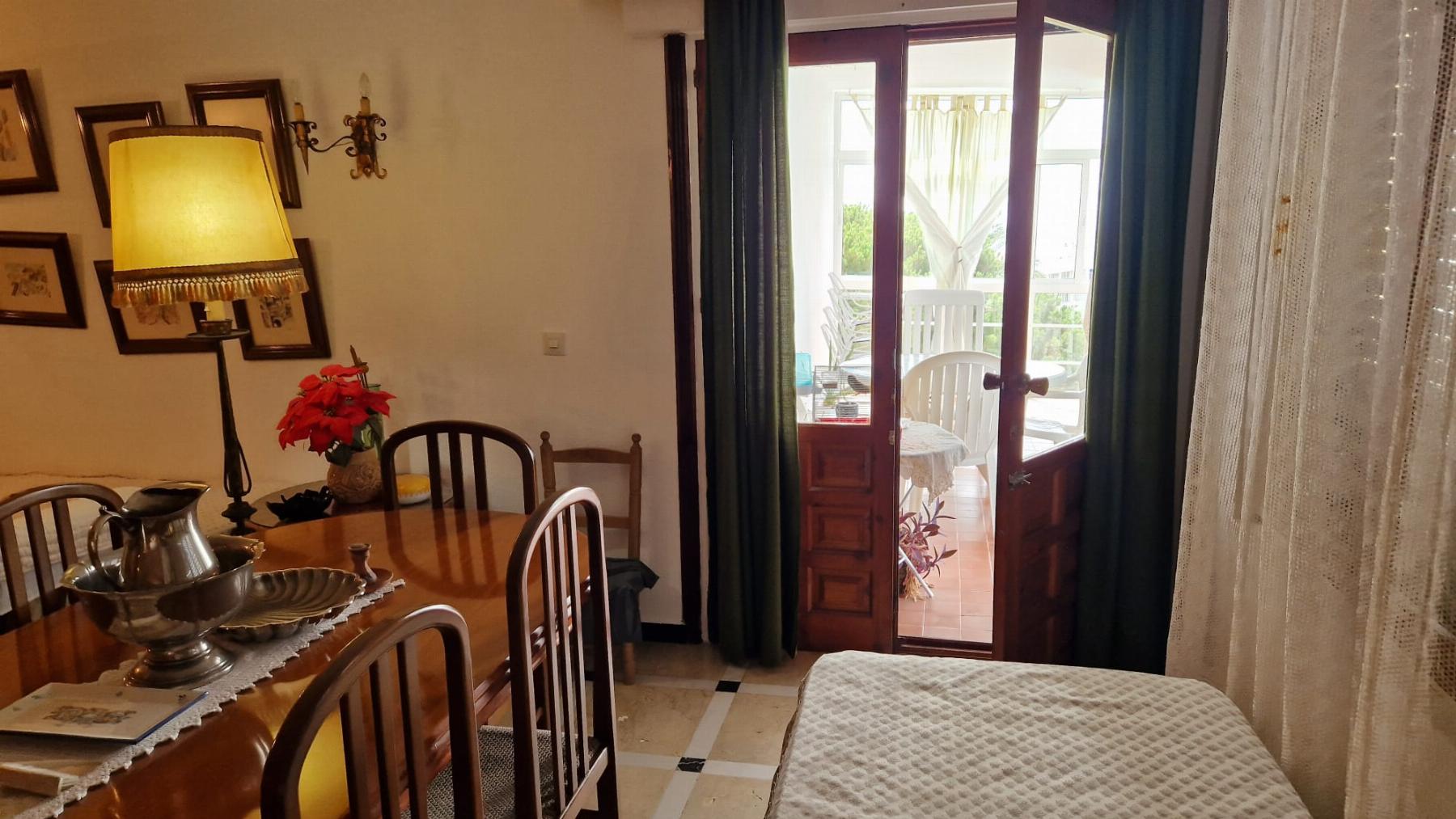 Venta de piso en Estepona