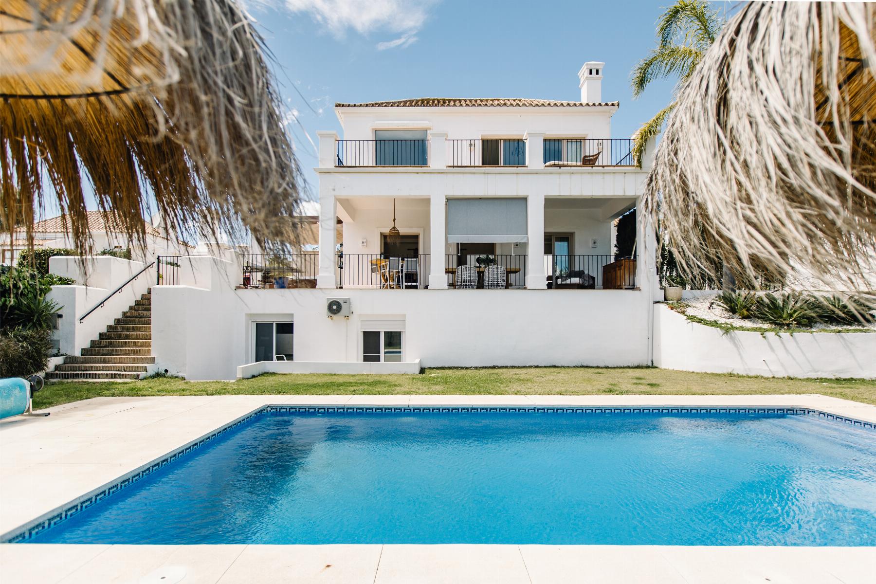 Venta de villa en Estepona