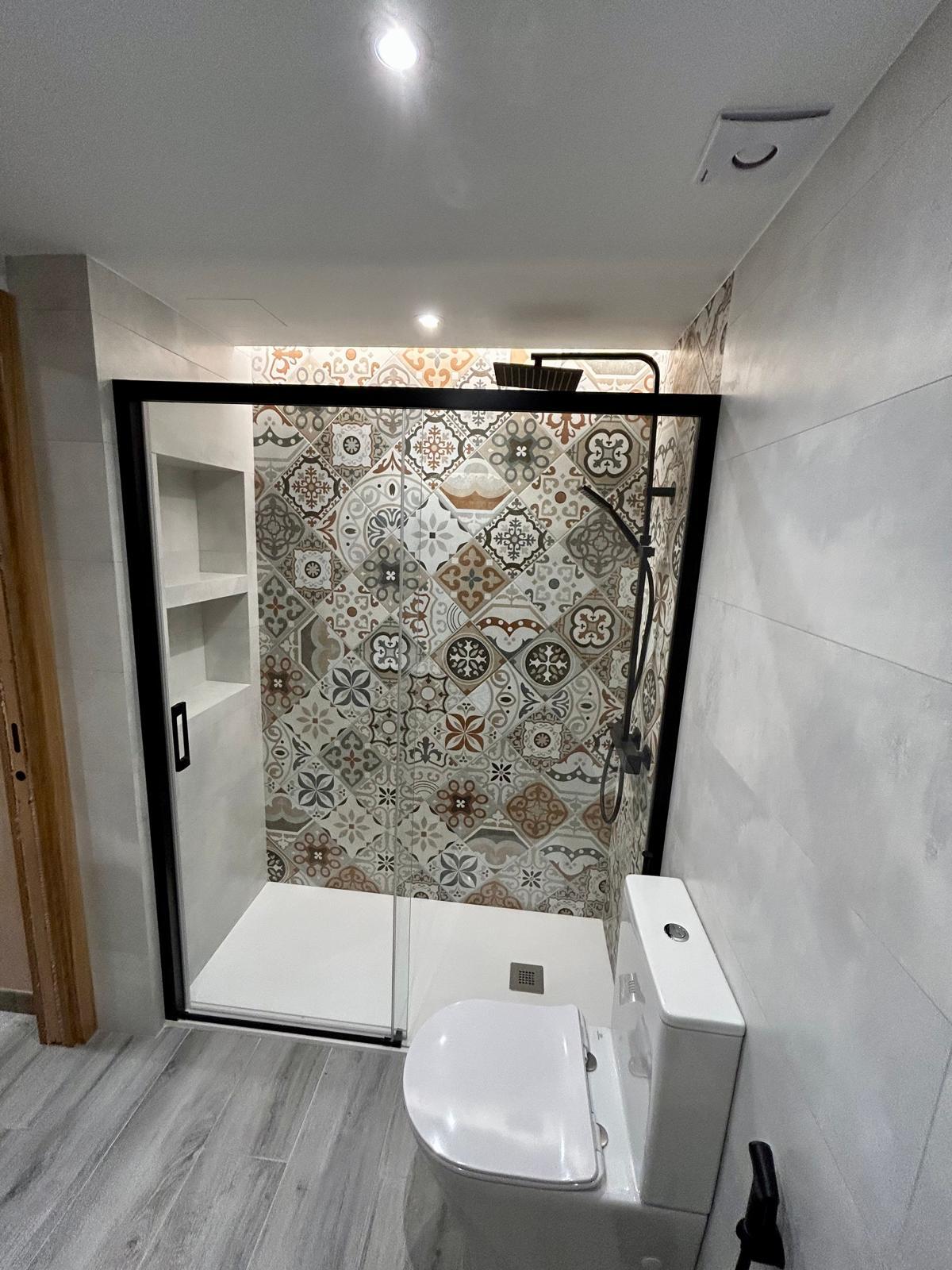 Venta de piso en Estepona