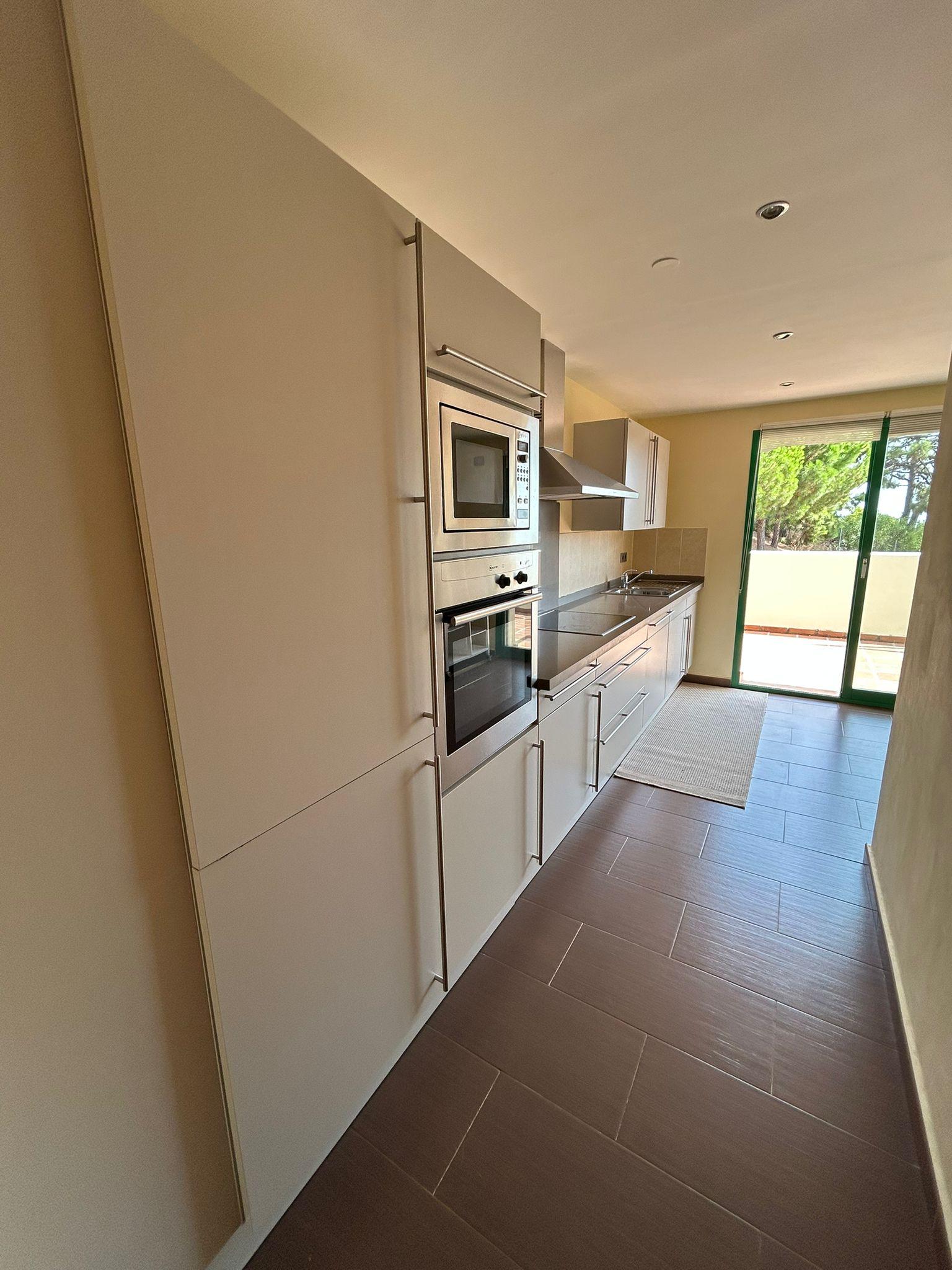 Venta de piso en Estepona