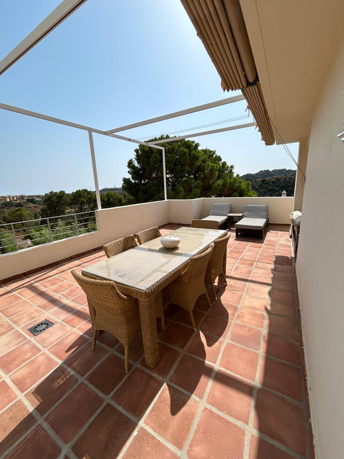 Venta de piso en Estepona
