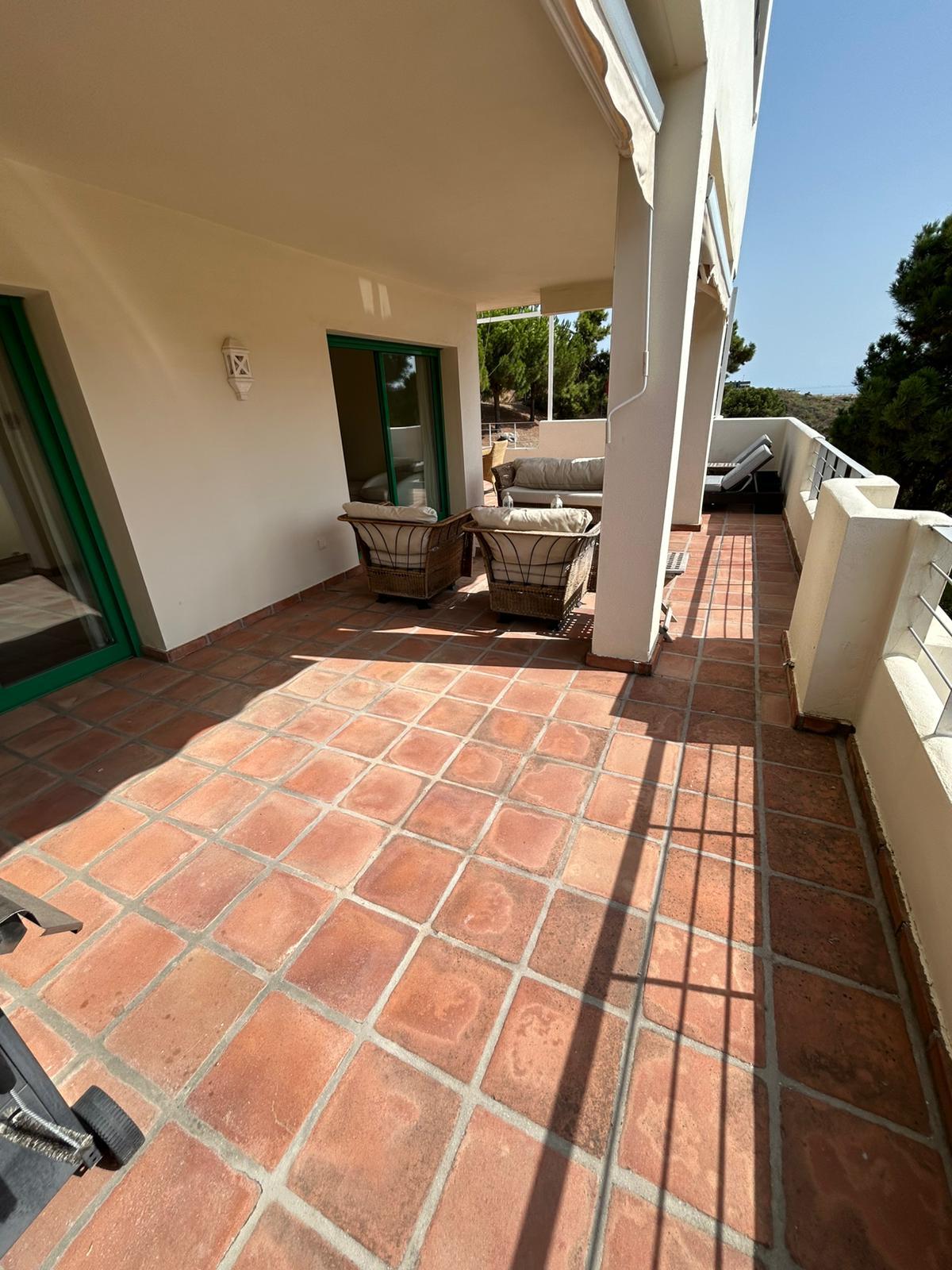 Venta de piso en Estepona
