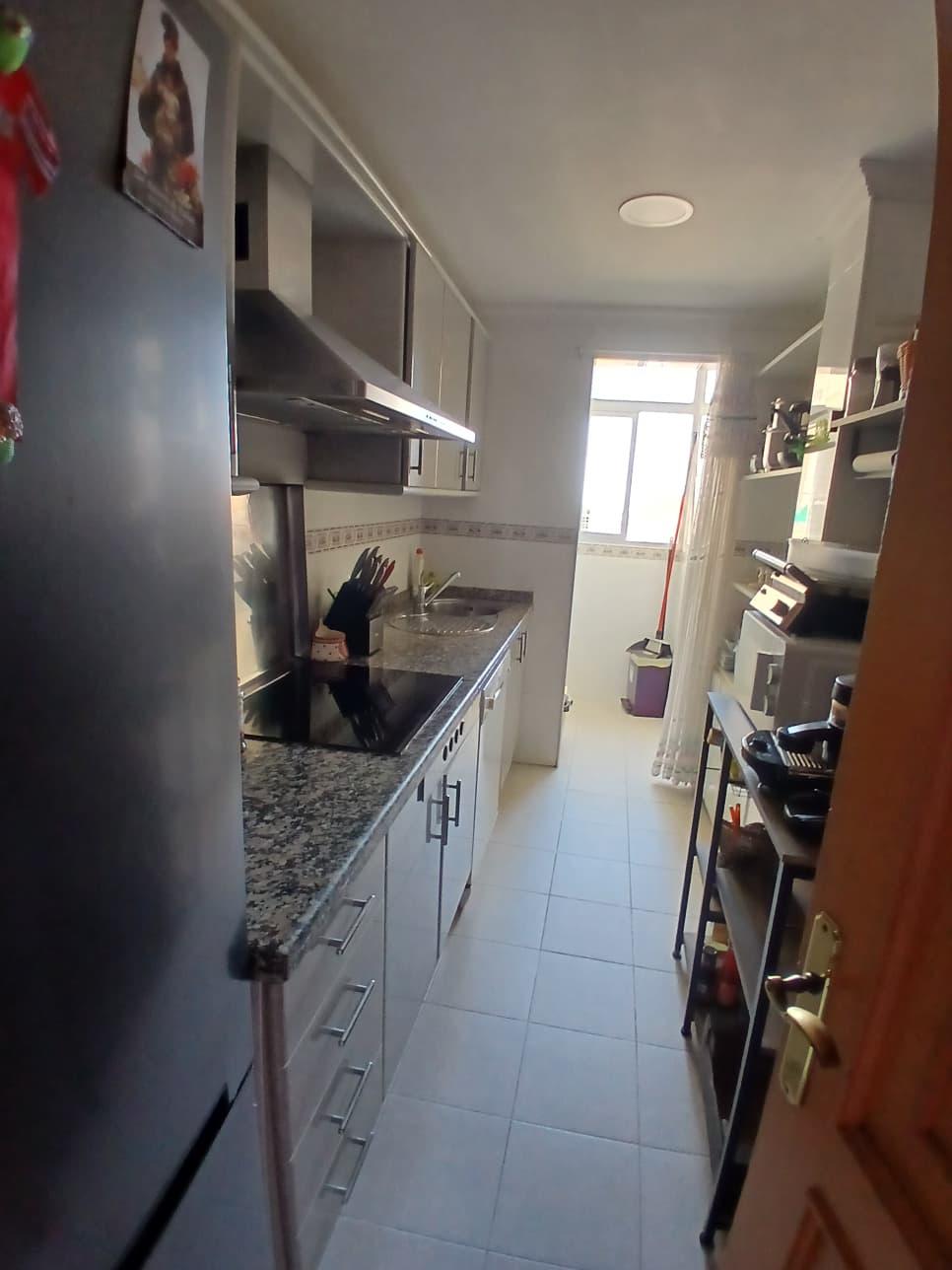 Venta de piso en Estepona