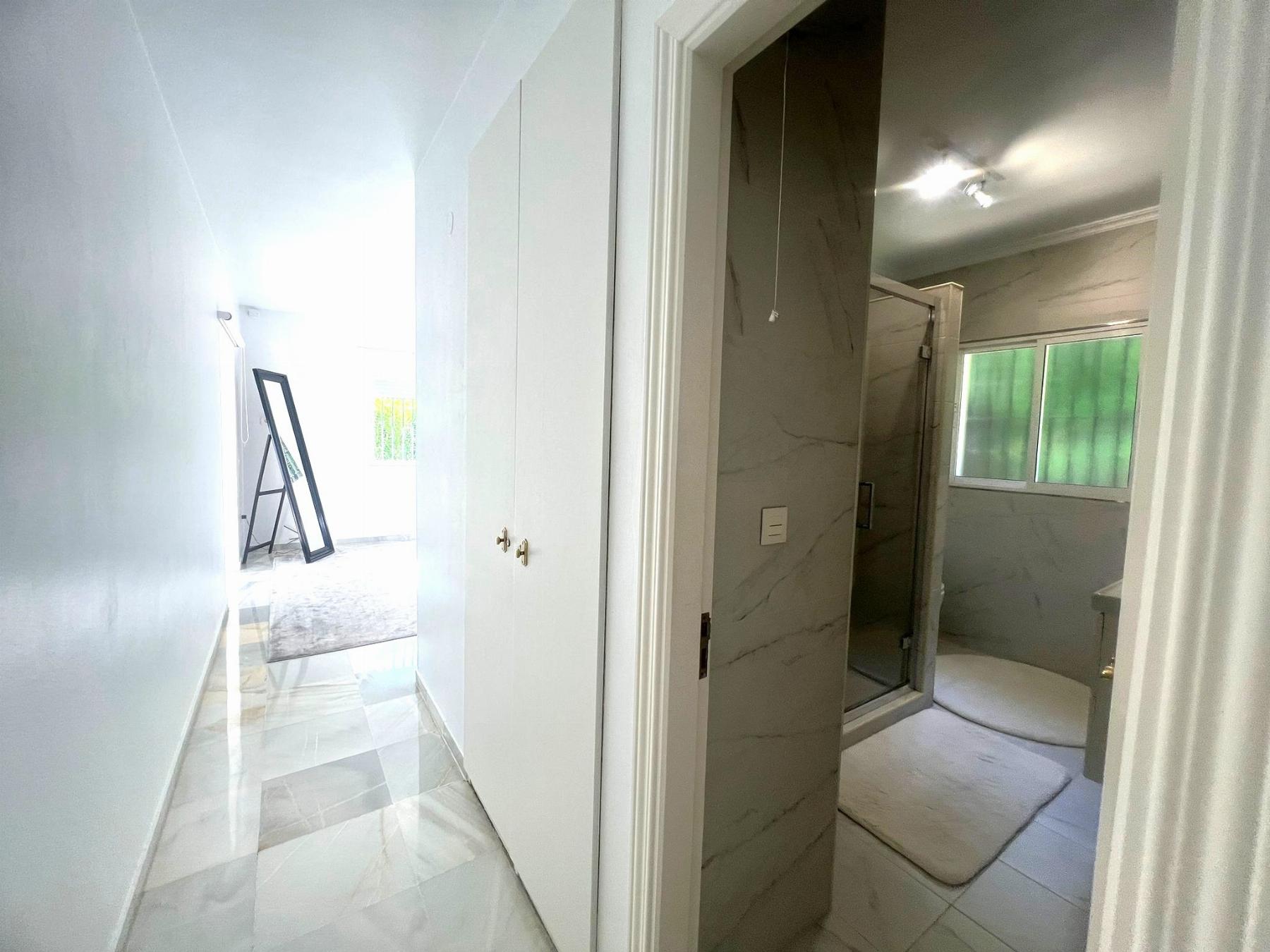 For sale of chalet in Marbella