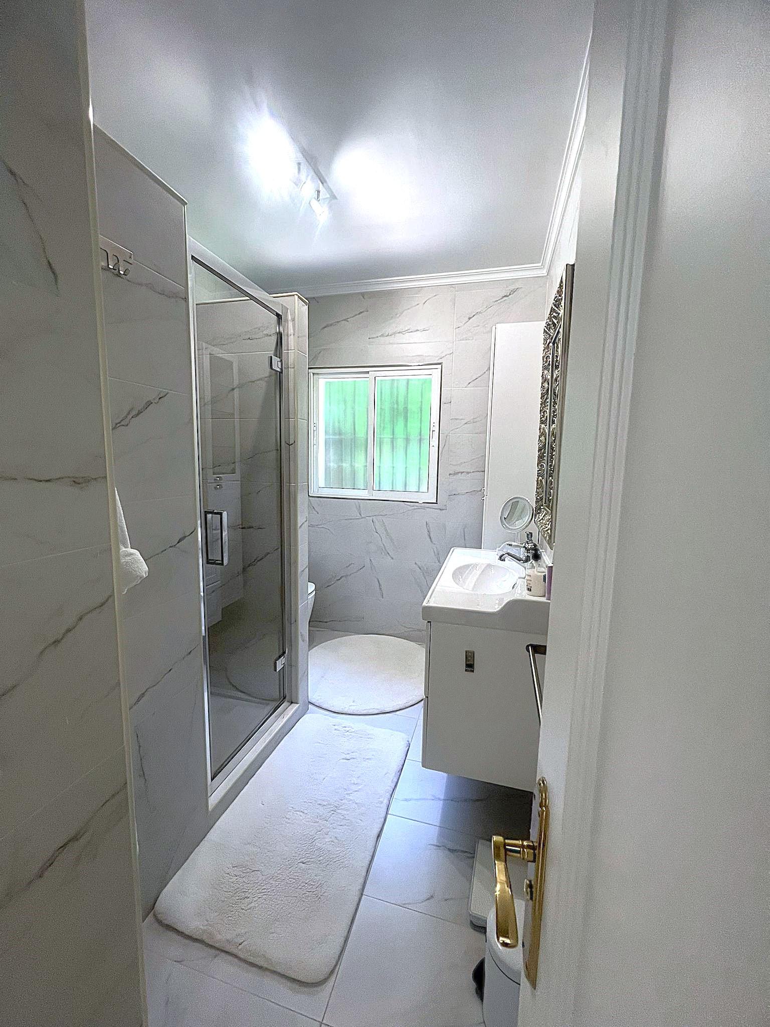 For sale of chalet in Marbella