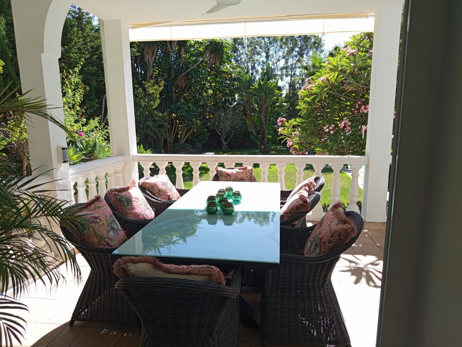 For sale of chalet in Marbella