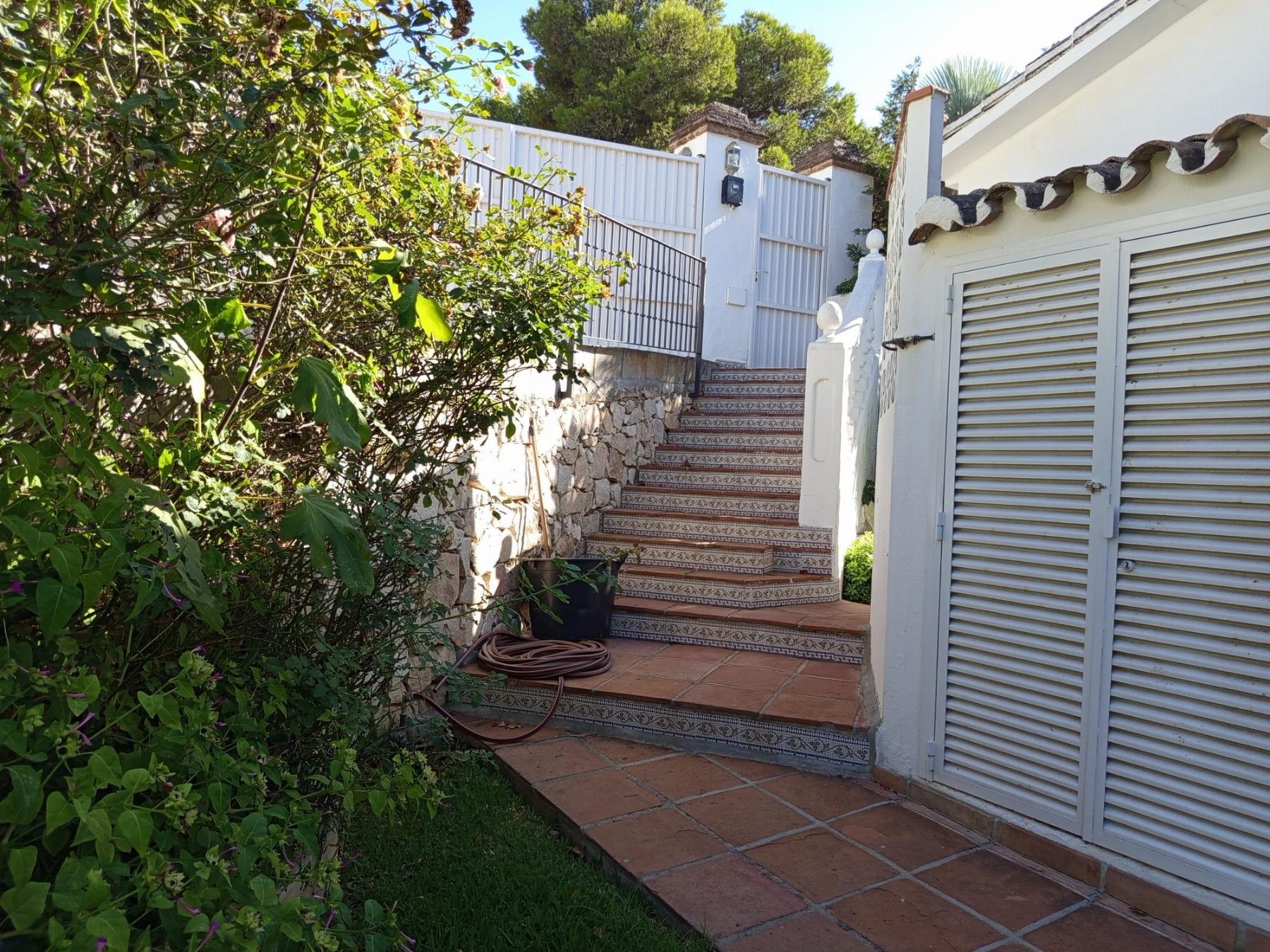 For sale of chalet in Marbella