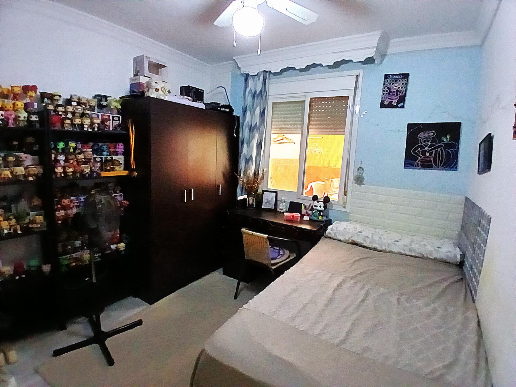 Venta de piso en Estepona
