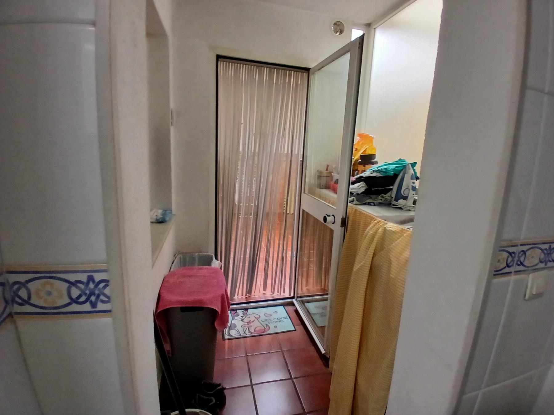 Venta de piso en Estepona