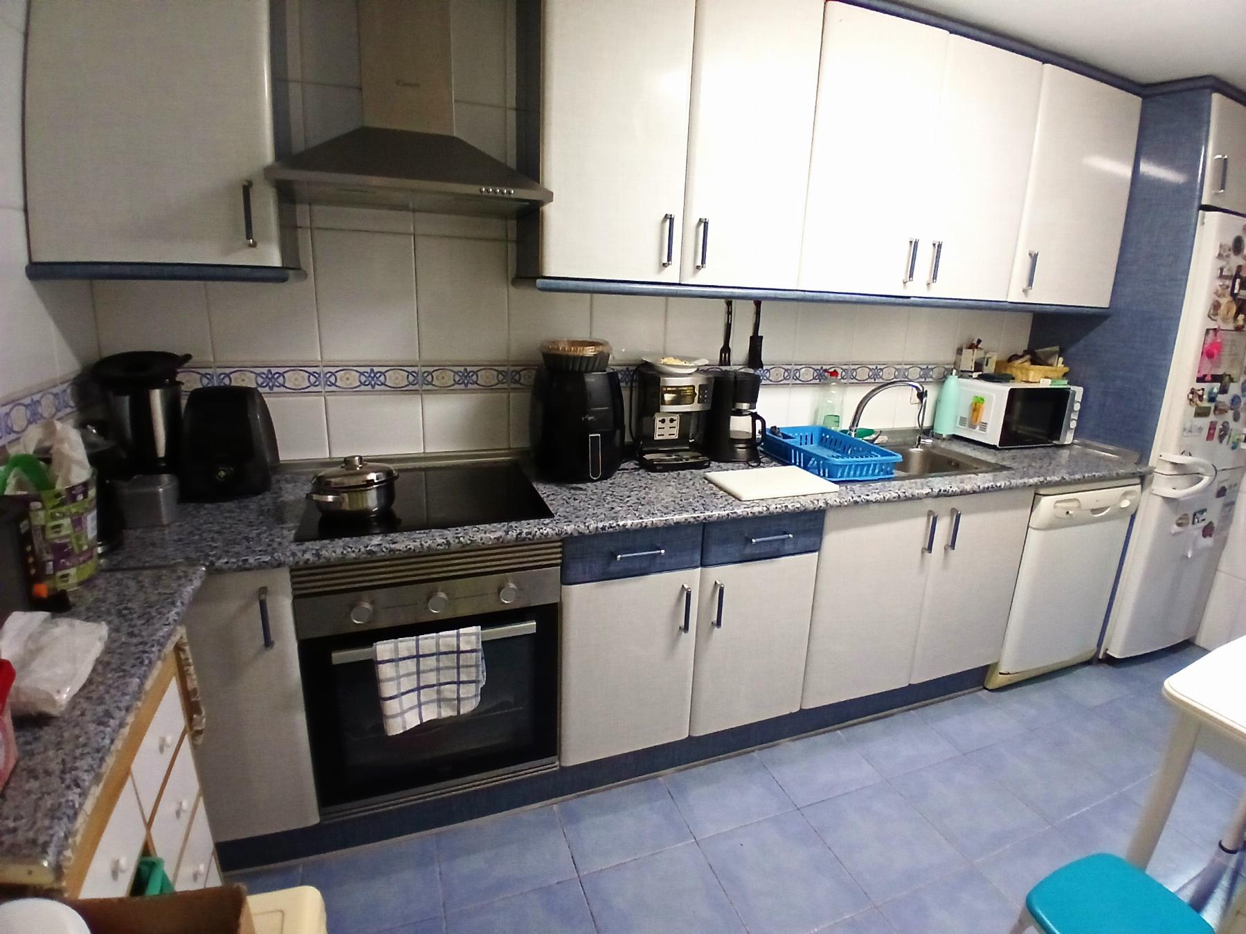 Venta de piso en Estepona