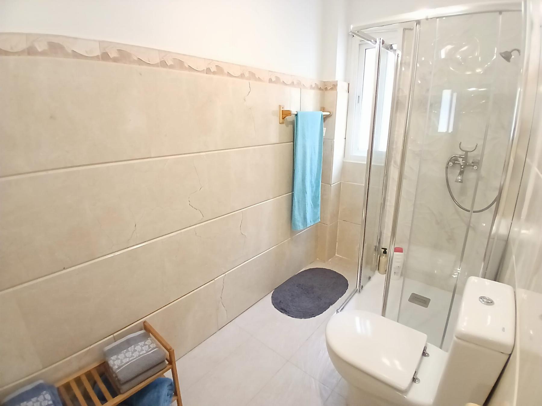 Venta de piso en Estepona