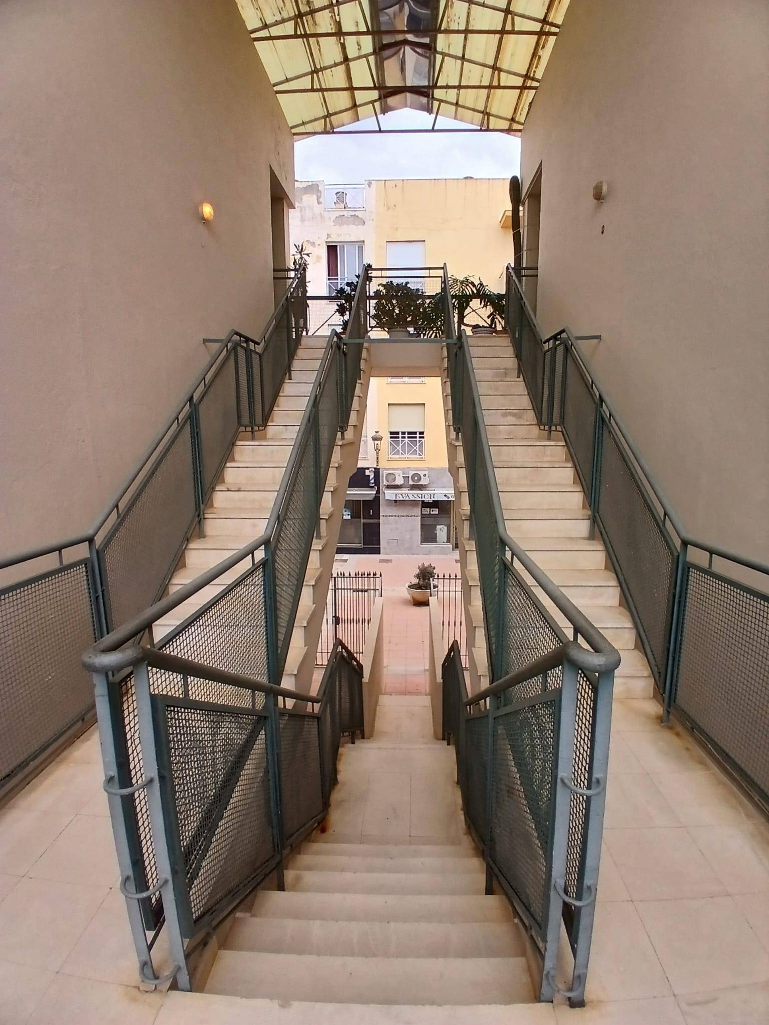Venta de piso en Estepona