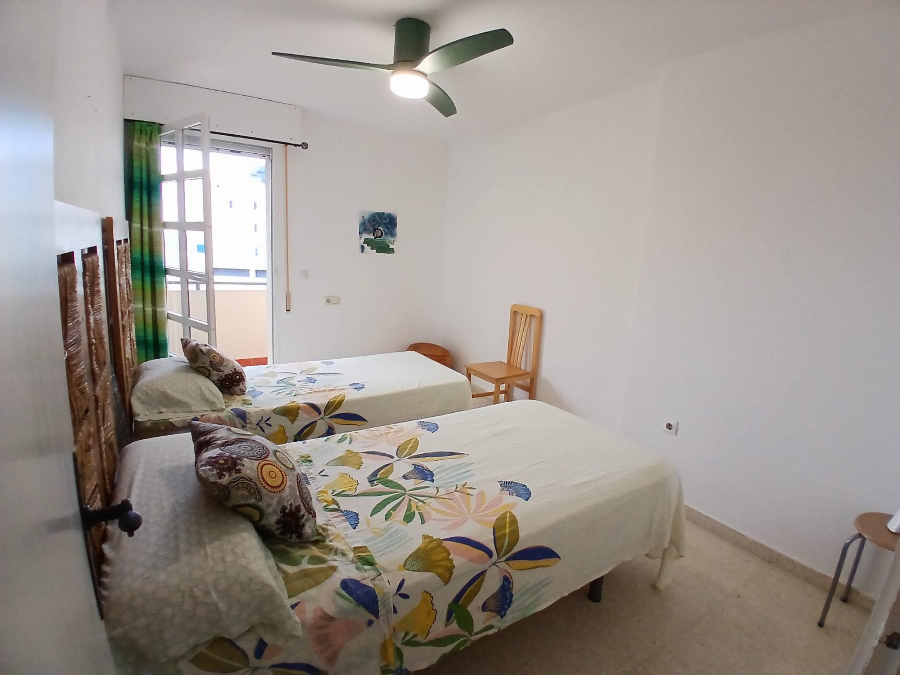 Venta de piso en Estepona