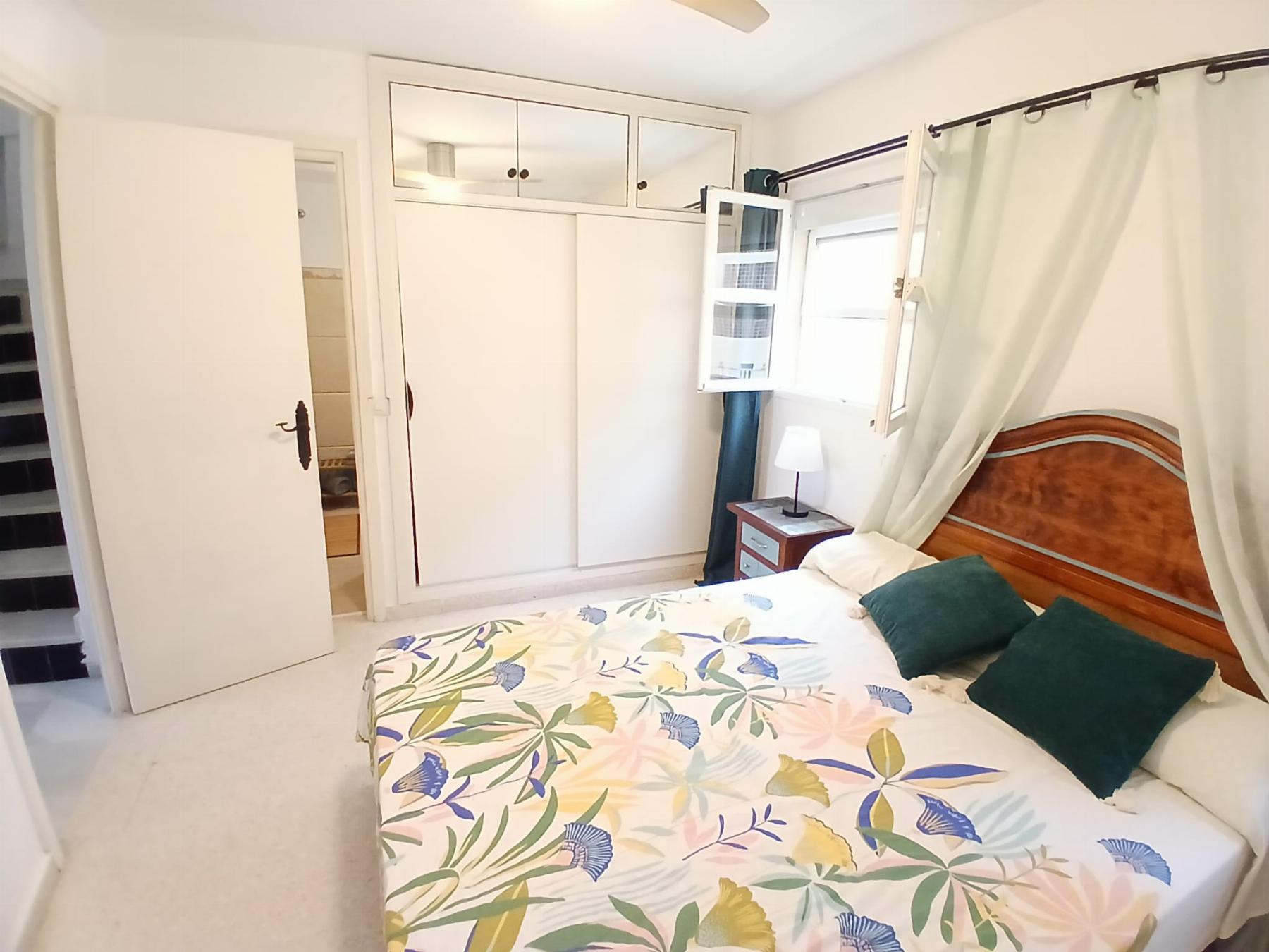 Venta de piso en Estepona