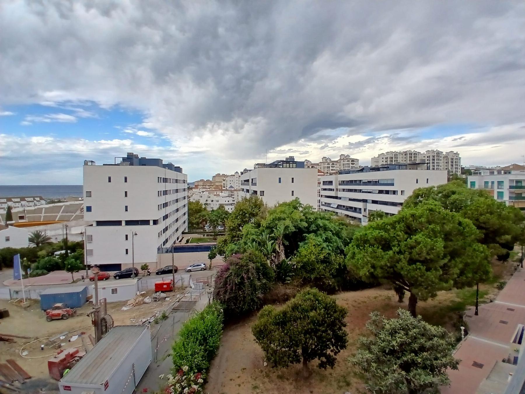 Venta de piso en Estepona