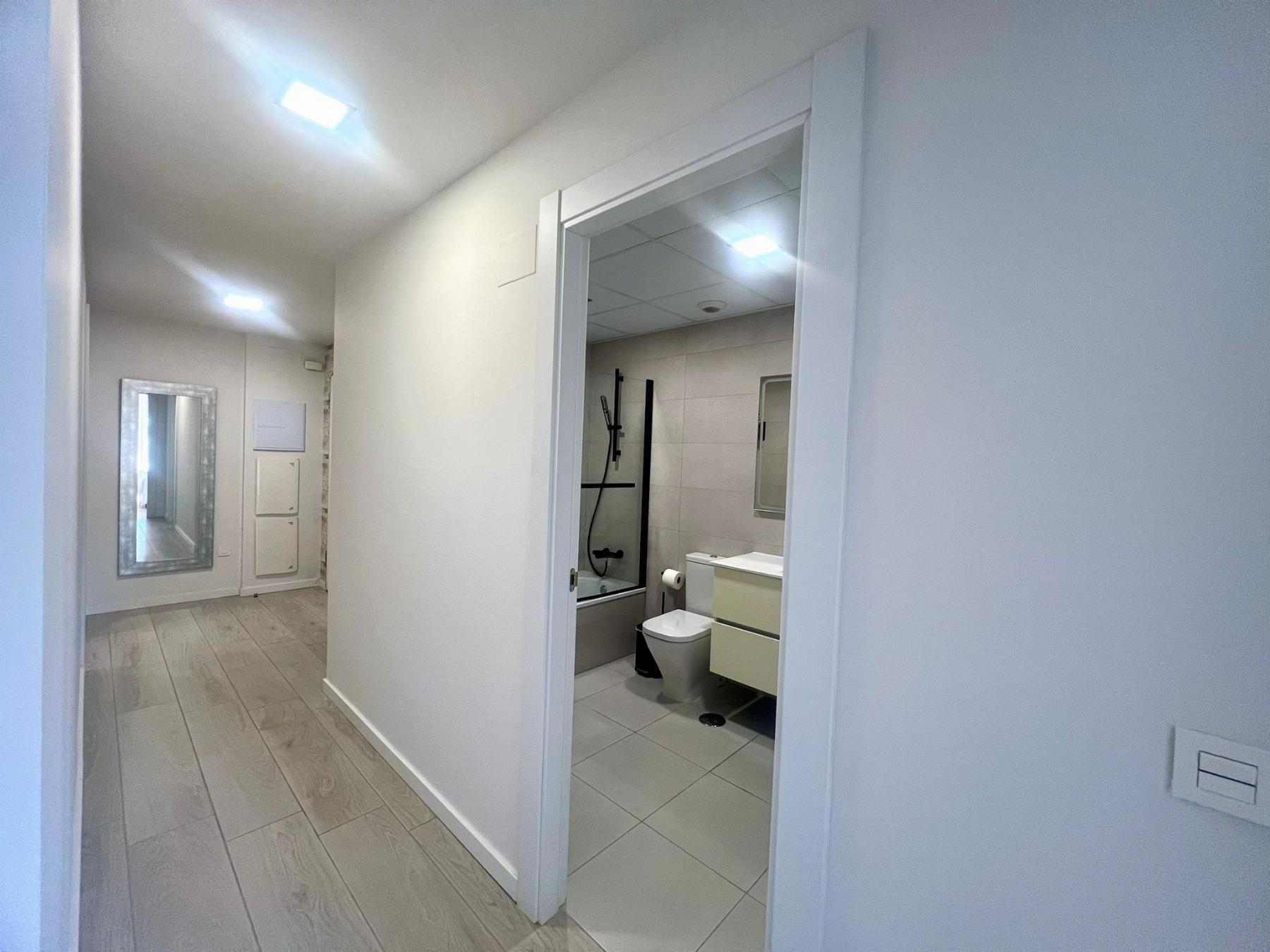 For sale of flat in Nueva Andalucía