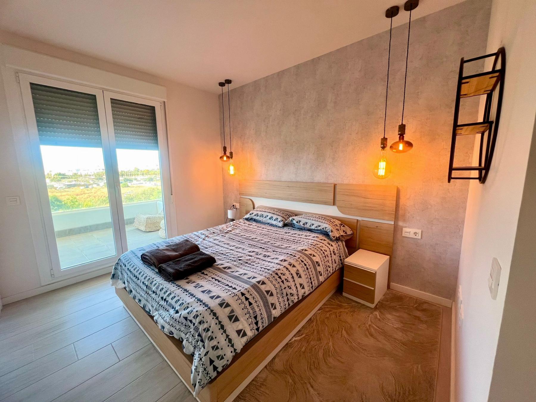 For sale of flat in Nueva Andalucía