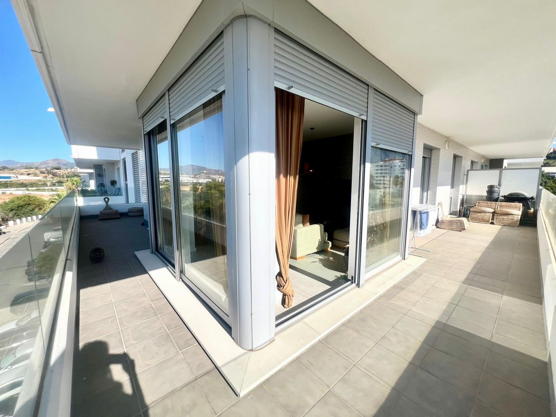 For sale of flat in Nueva Andalucía