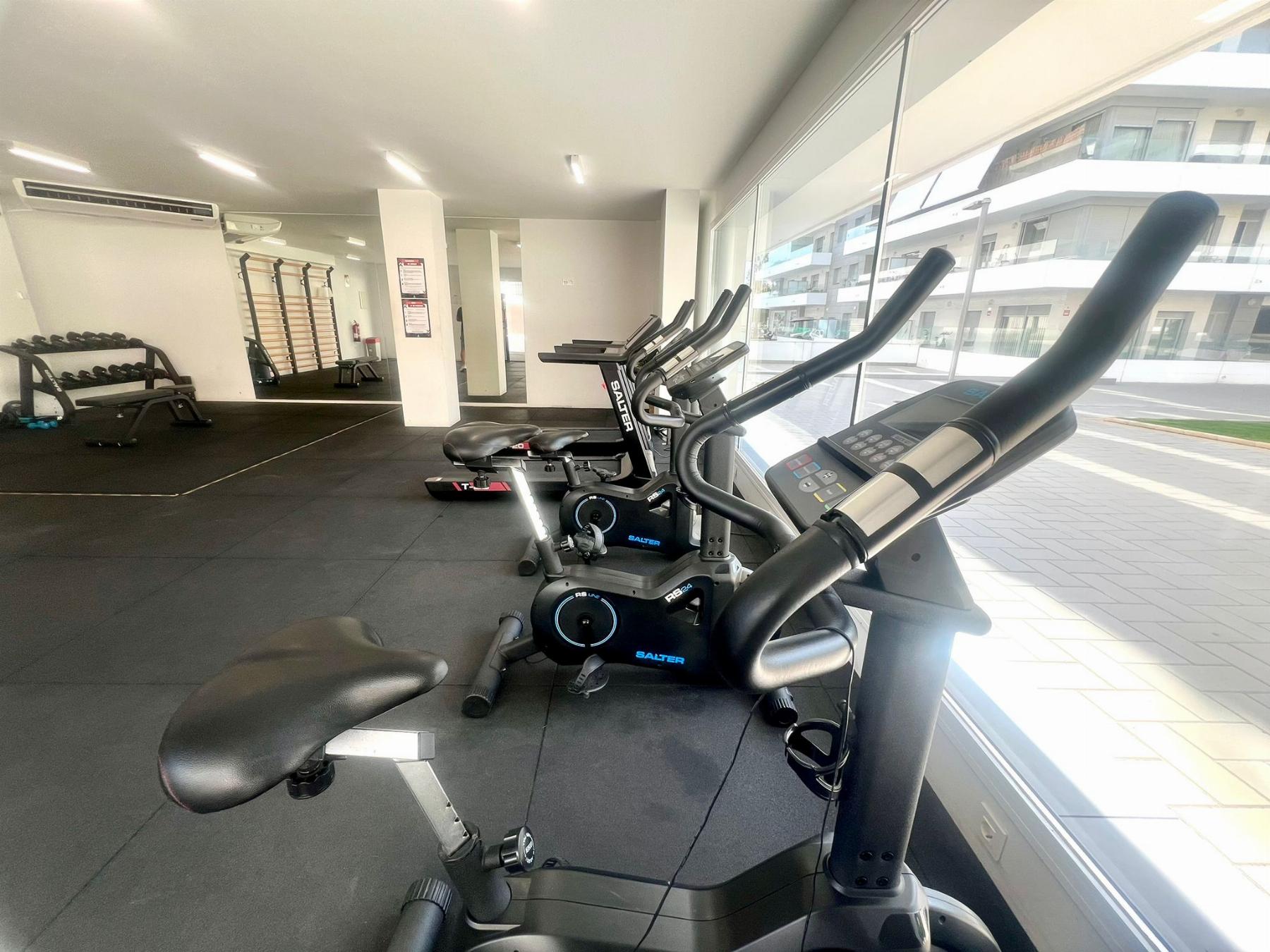 For sale of flat in Nueva Andalucía