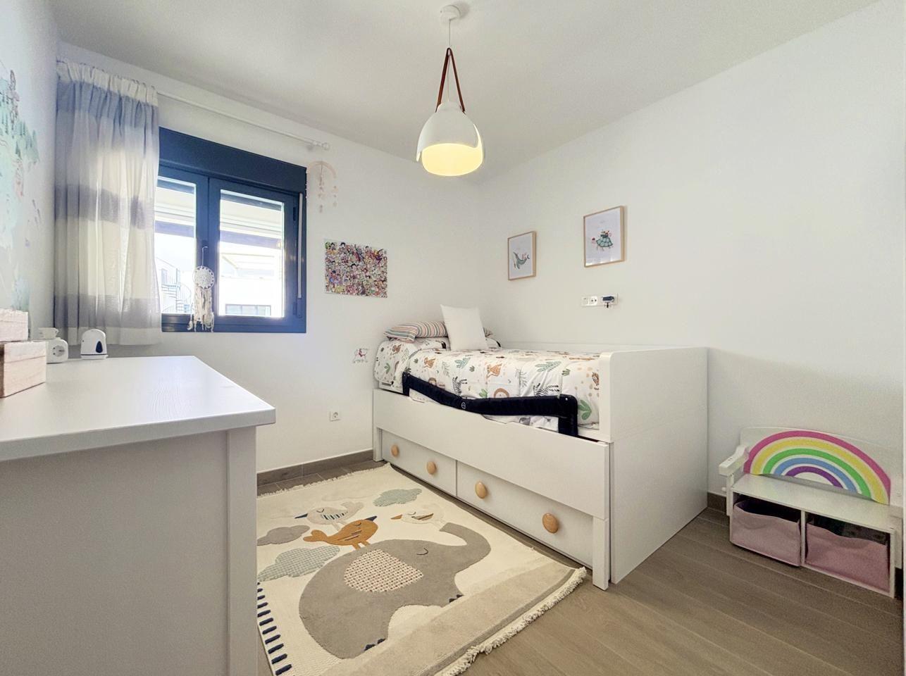 Venta de piso en Estepona