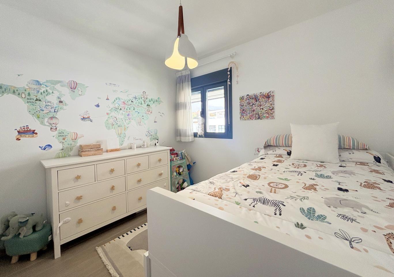 Venta de piso en Estepona