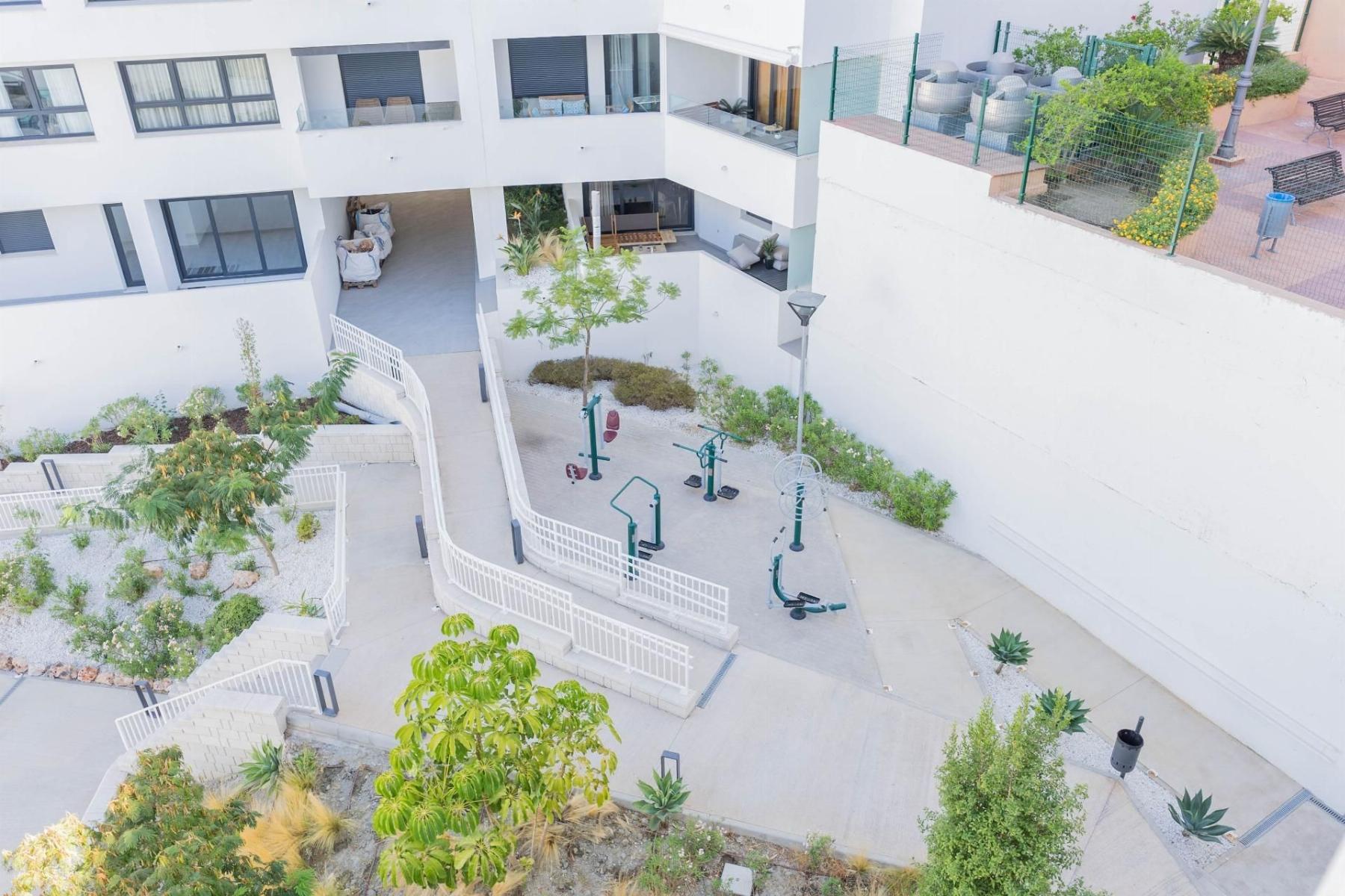 Venta de piso en Estepona