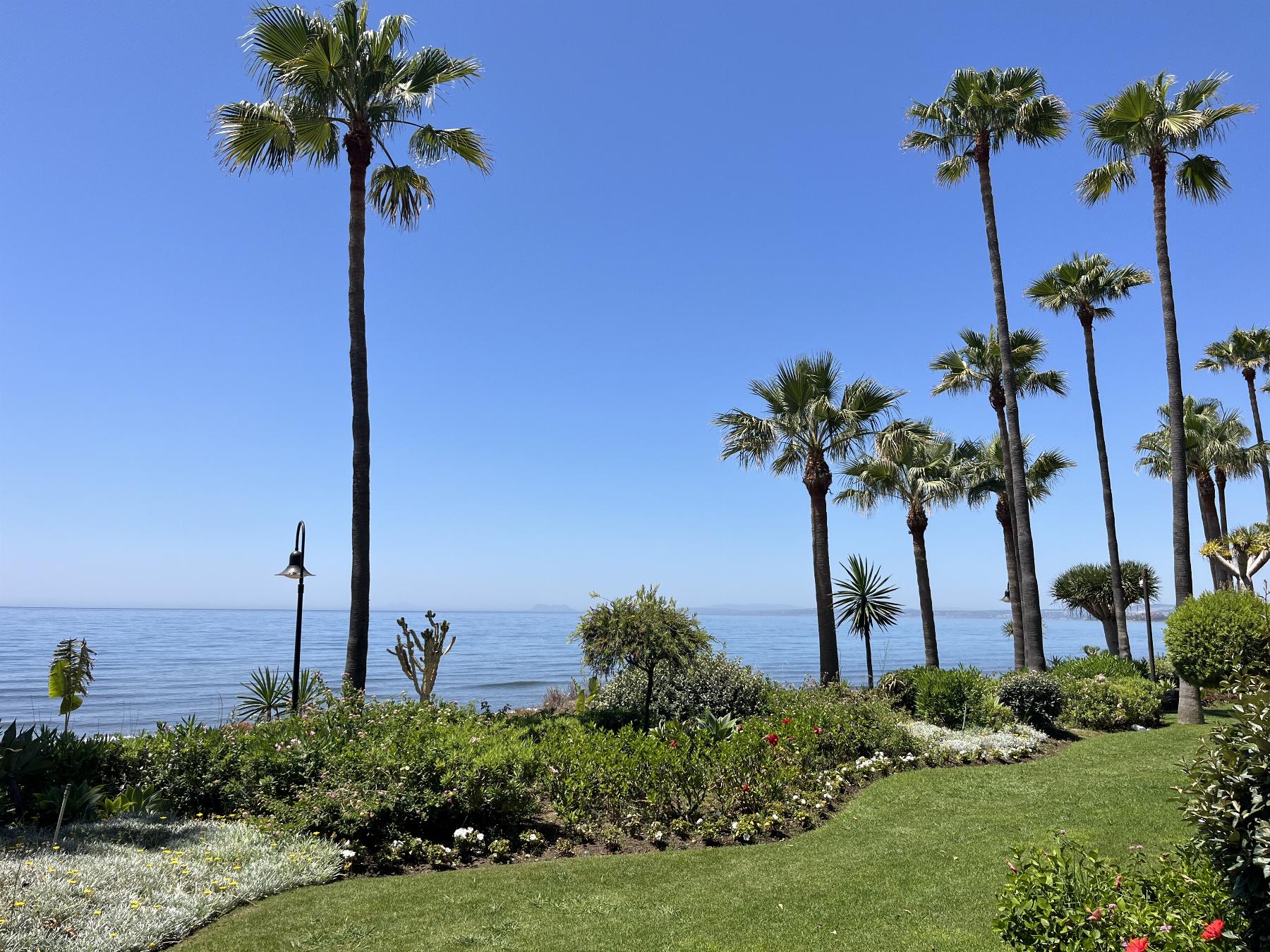 Venta de piso en Estepona