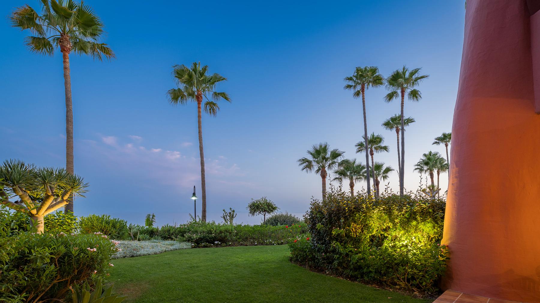Venta de piso en Estepona