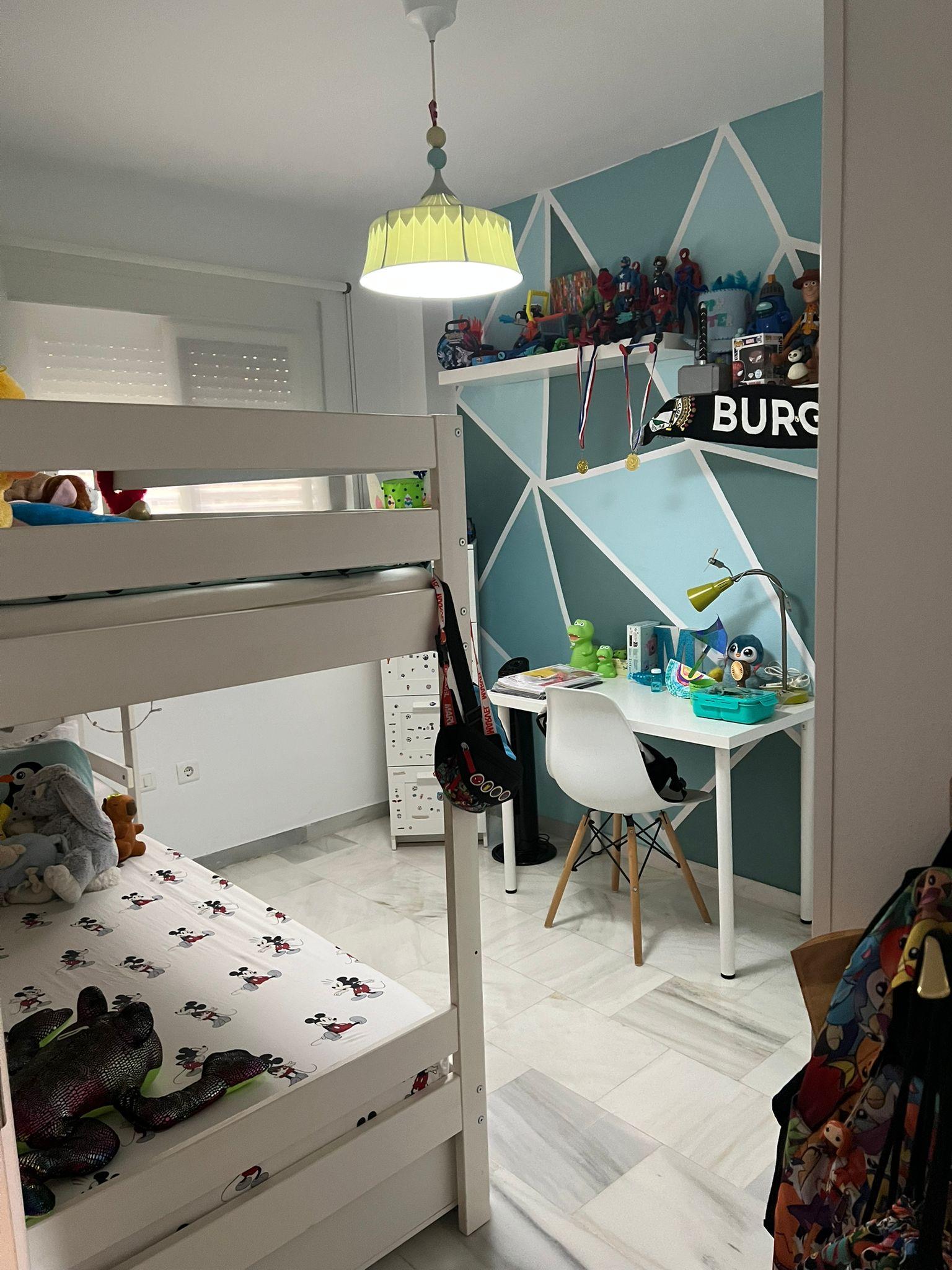 Venta de piso en Estepona