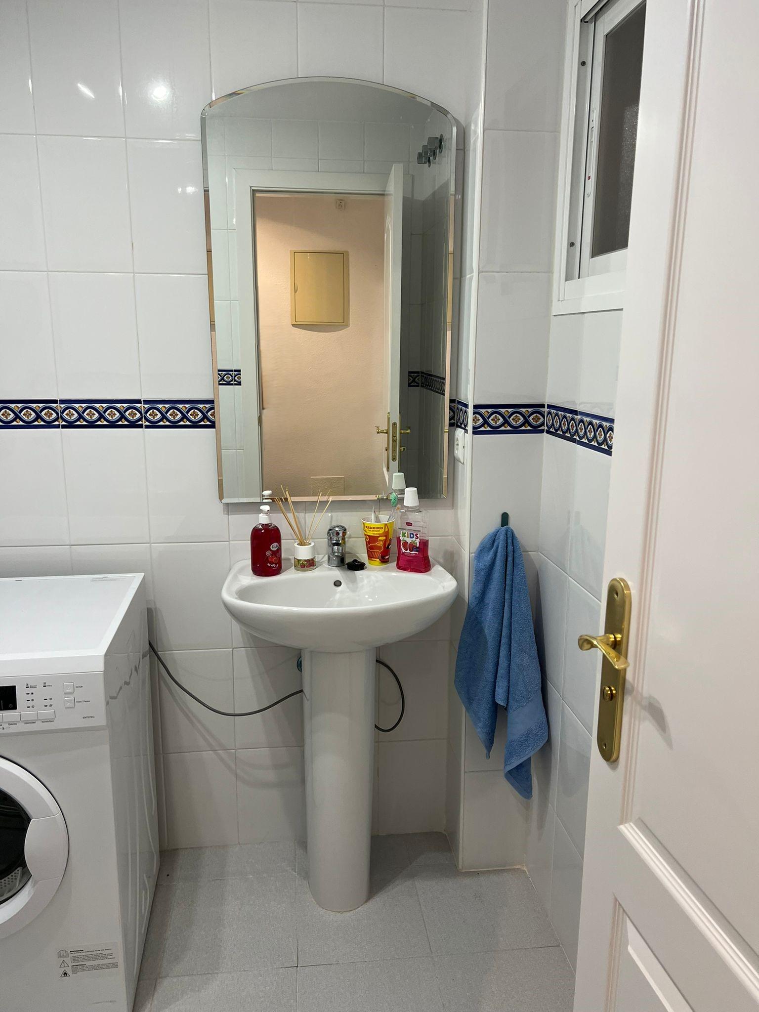Venta de piso en Estepona