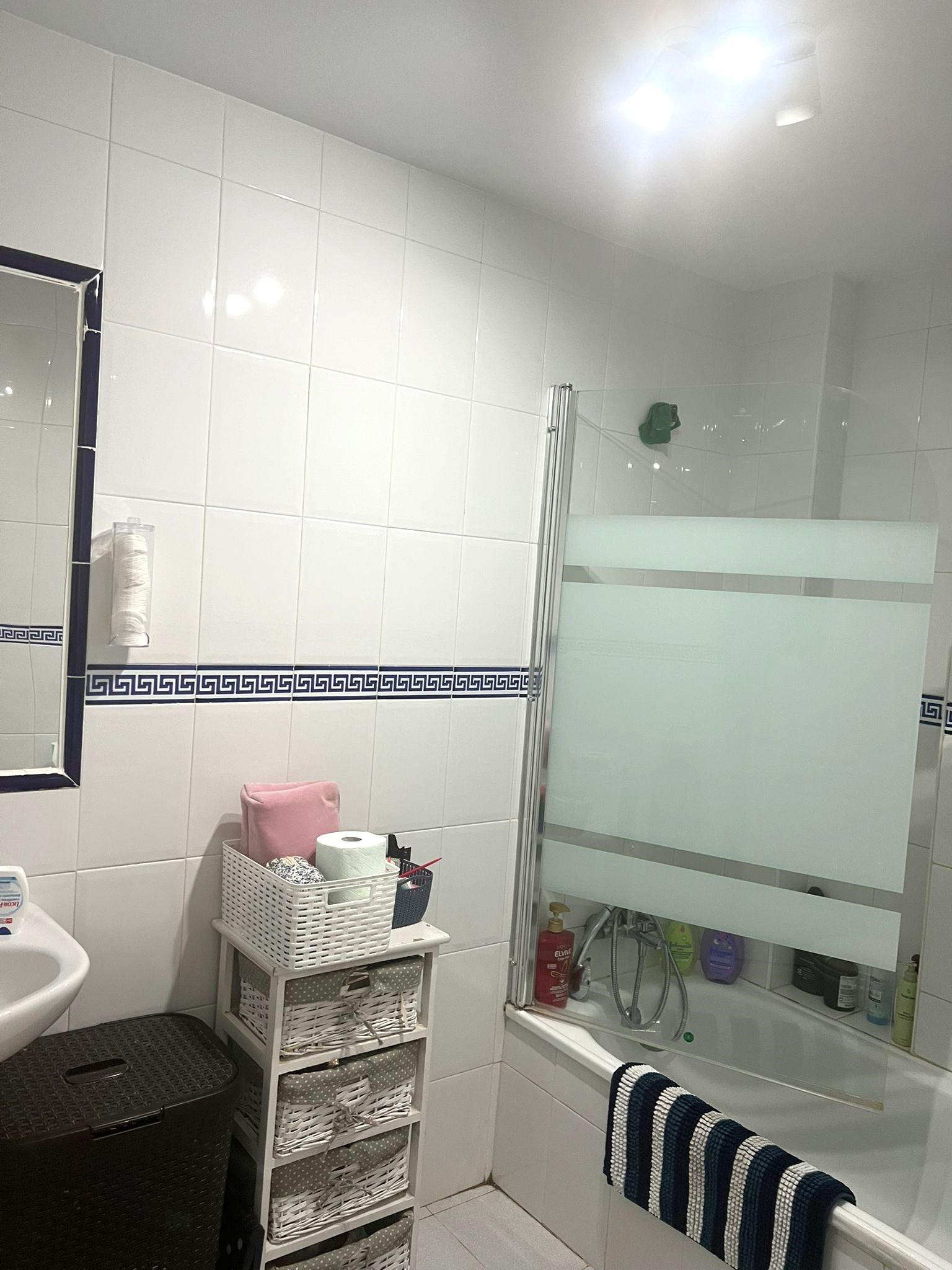 Venta de piso en Estepona