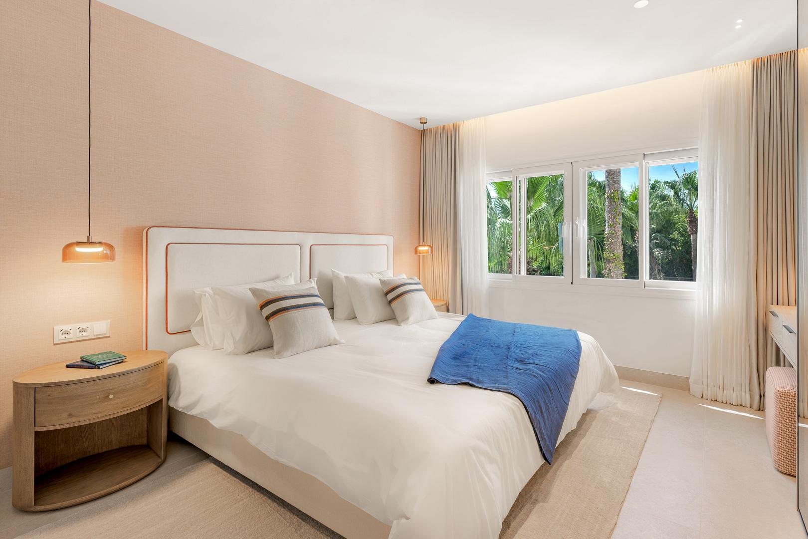 Venta de Ático en Estepona