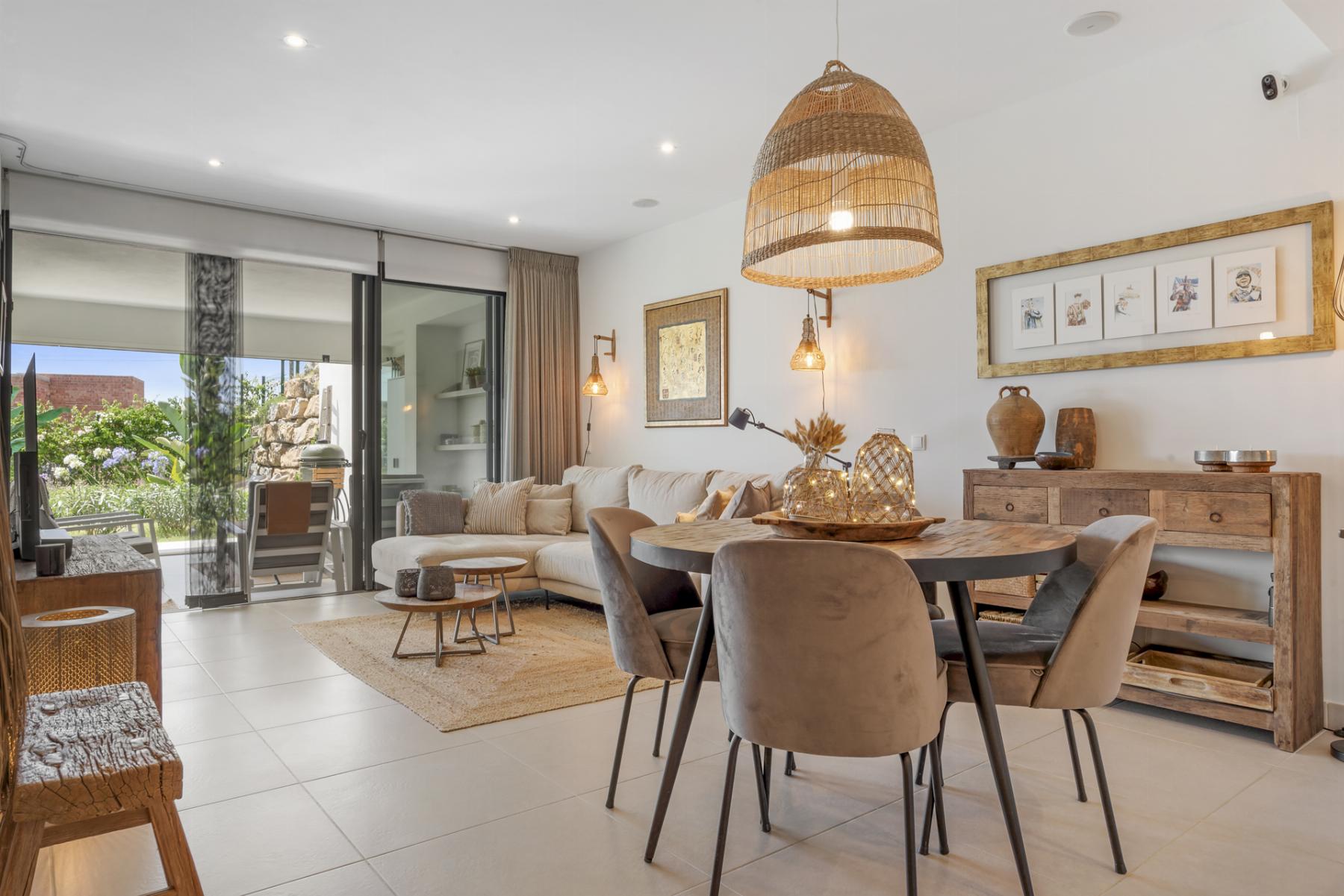 Venta de piso en Estepona