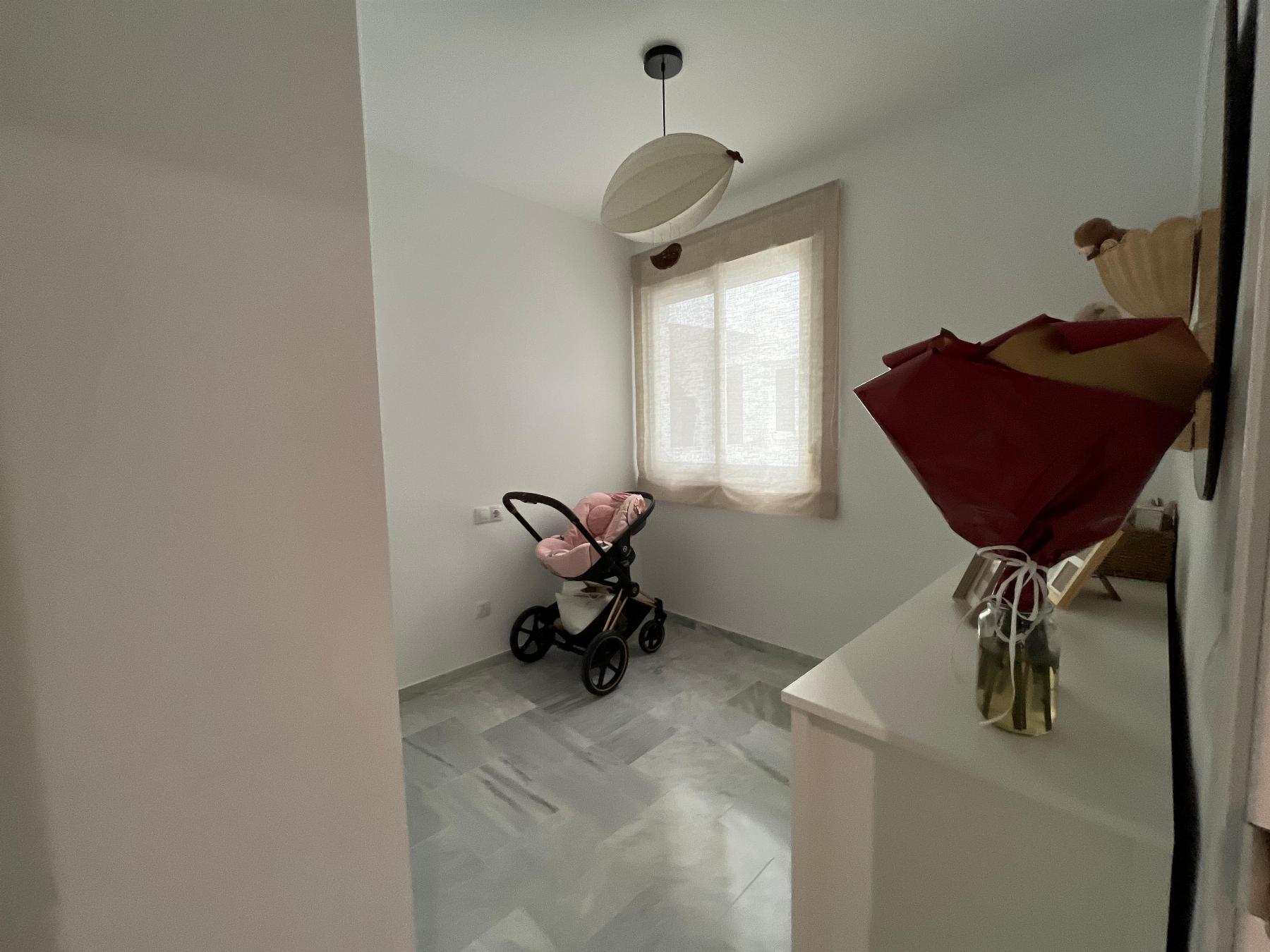 Venta de piso en Estepona