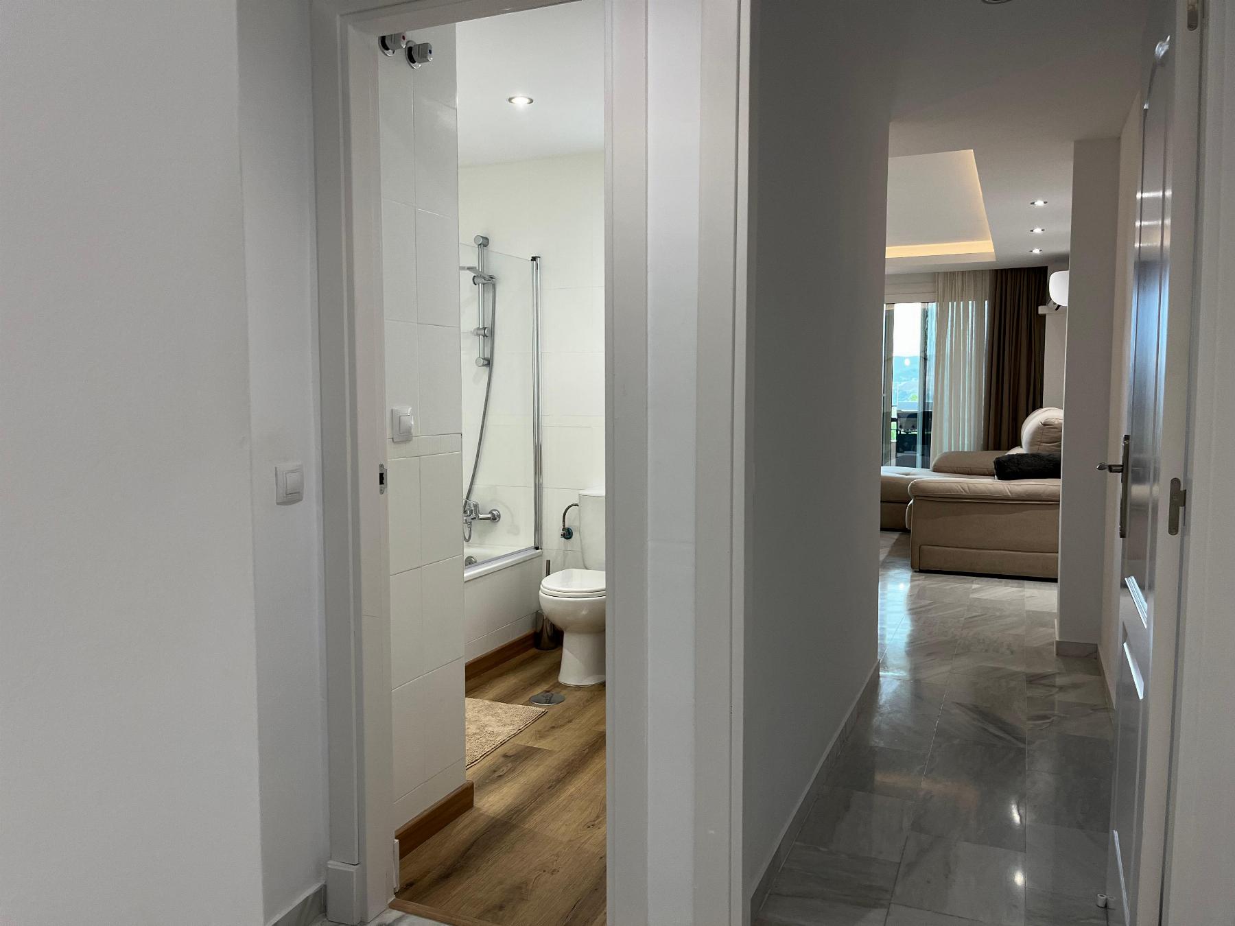 Venta de piso en Estepona