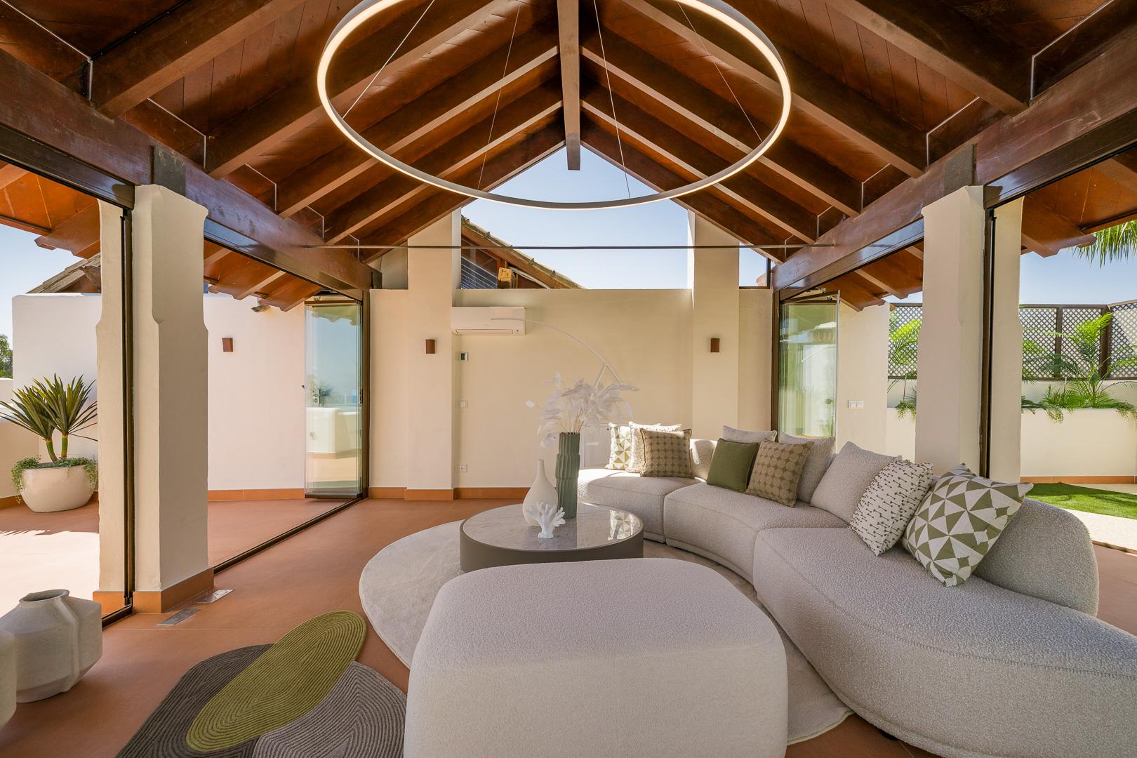 Venta de Ático en Estepona