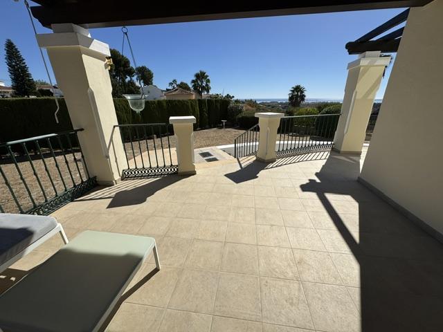 Venta de villa en Estepona