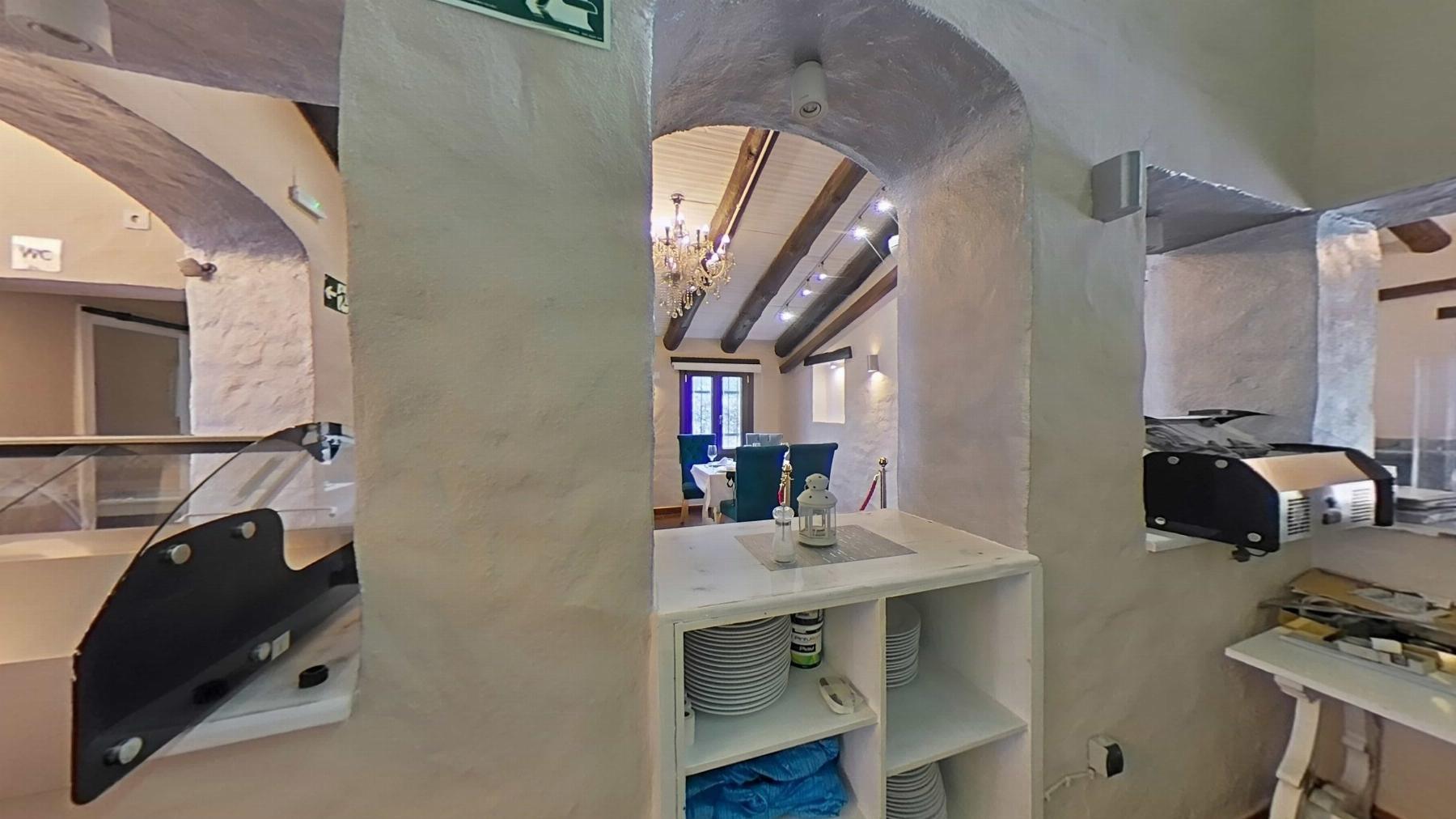 Venta de local en Estepona