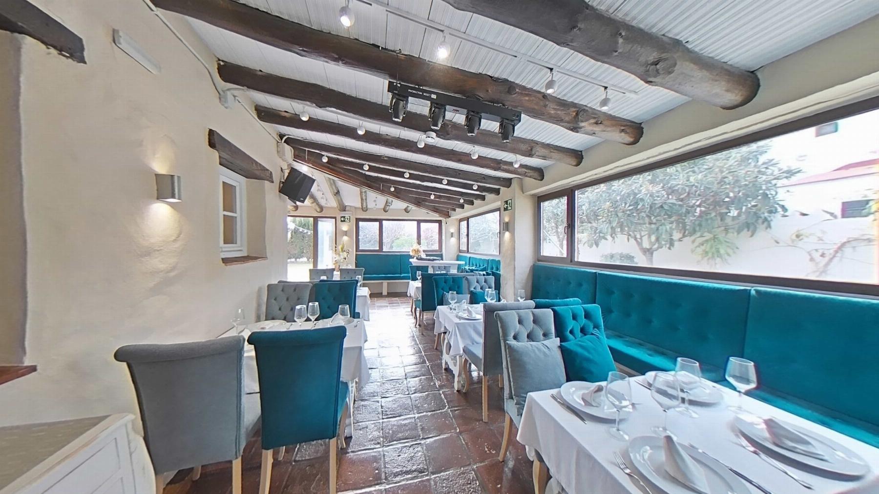 Venta de local en Estepona